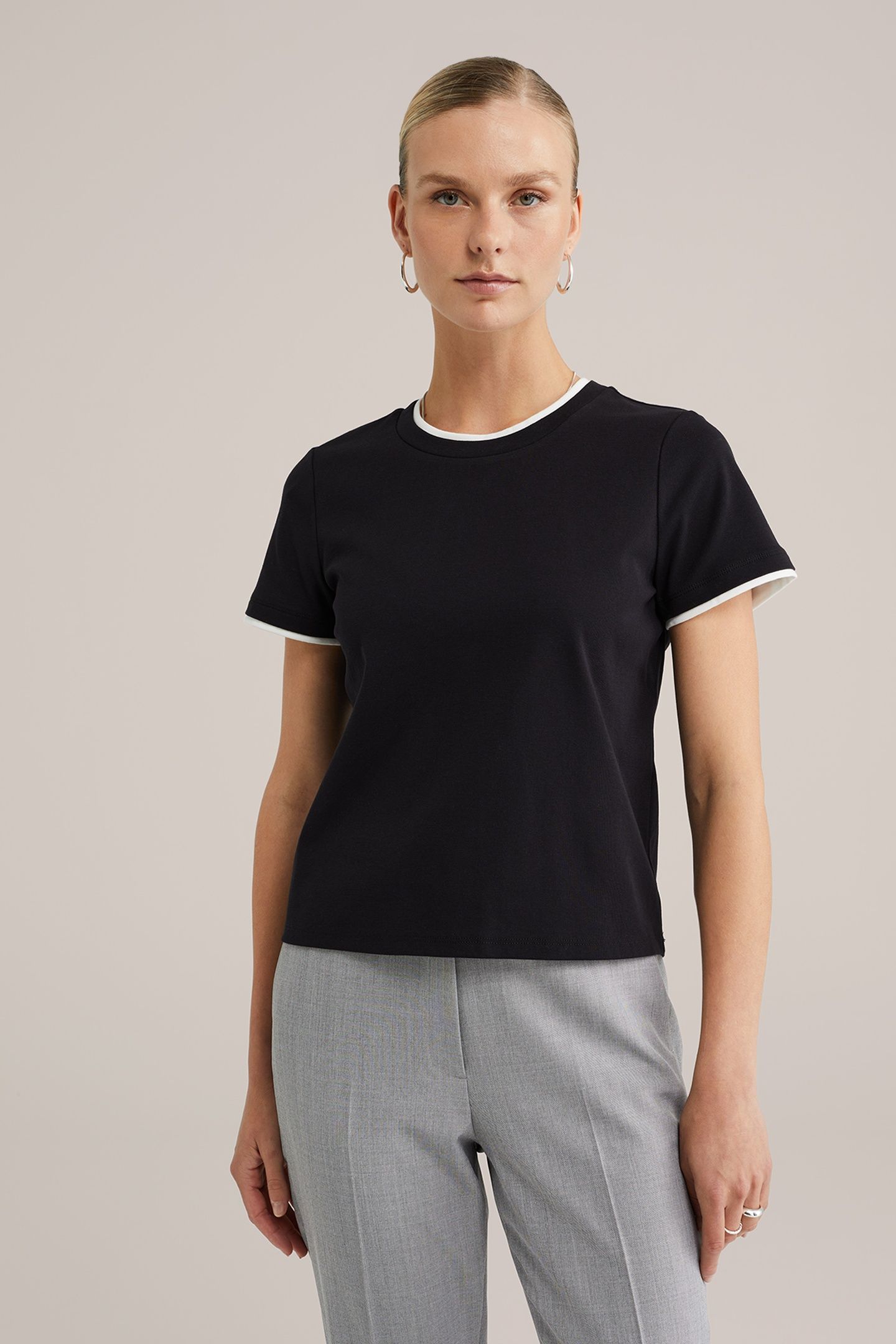 T-SHIRT BLACK 1