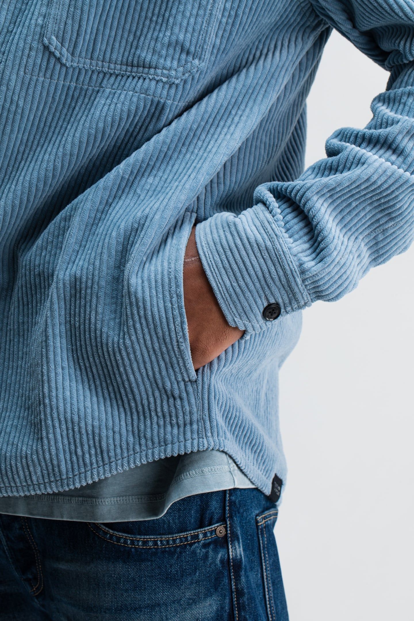 COLBY CORD OVERSHIRT HORIZON BLUE 6