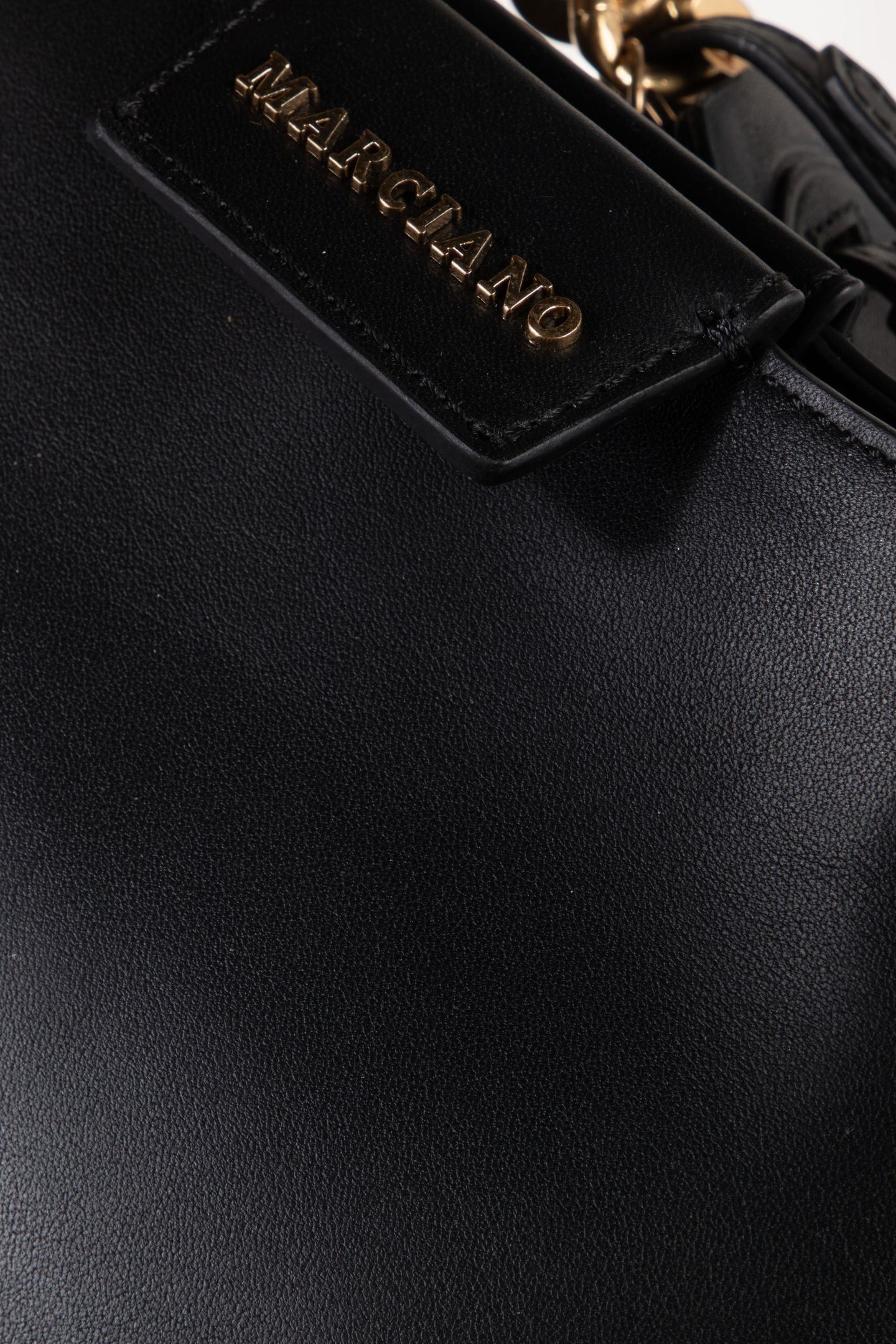 HOBO MEDIUM JET BLACK A996 4