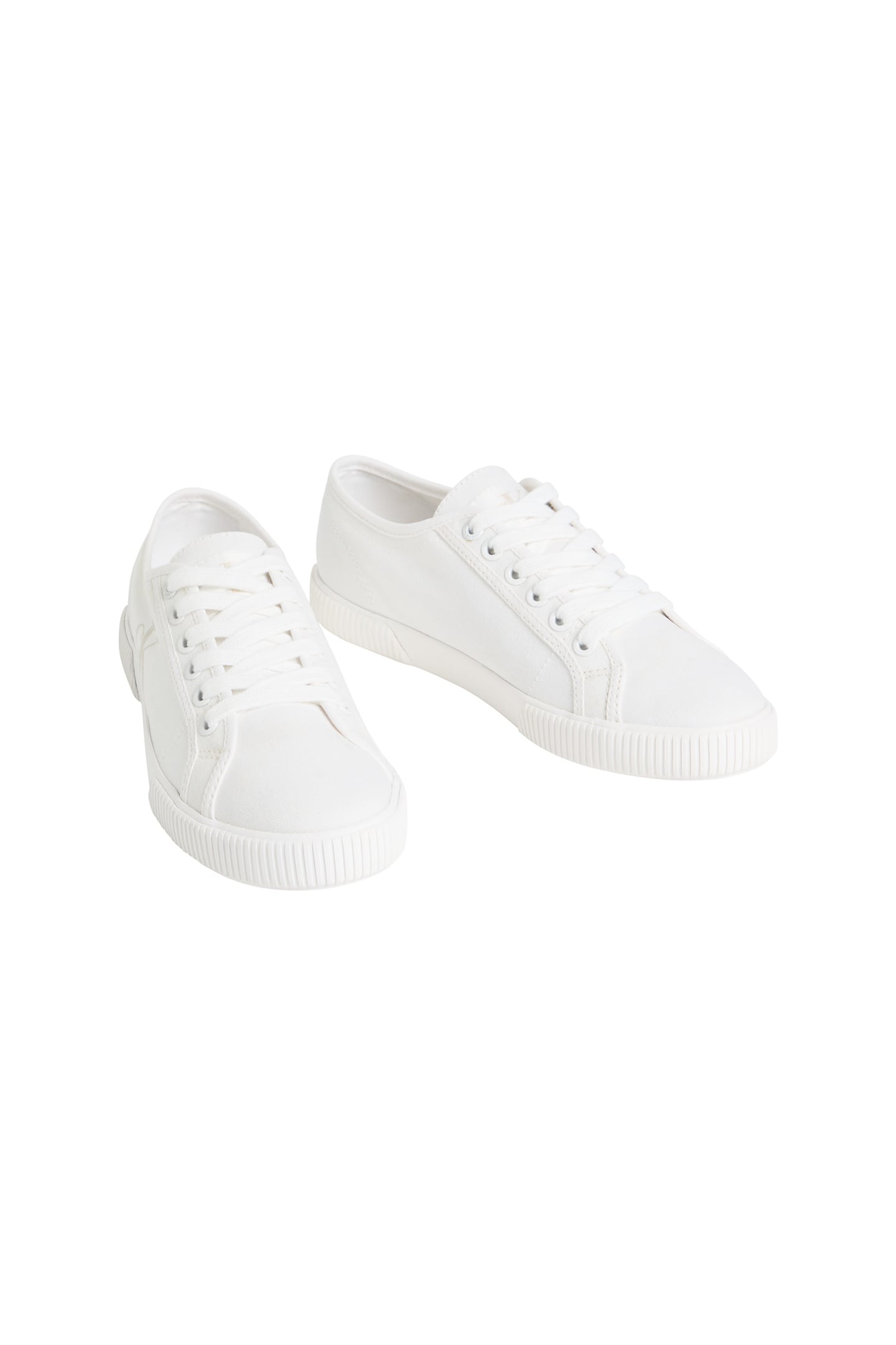 ESSENTIAL CANVAS TRAINERS TRIPLE BRIGHT WHITE 2