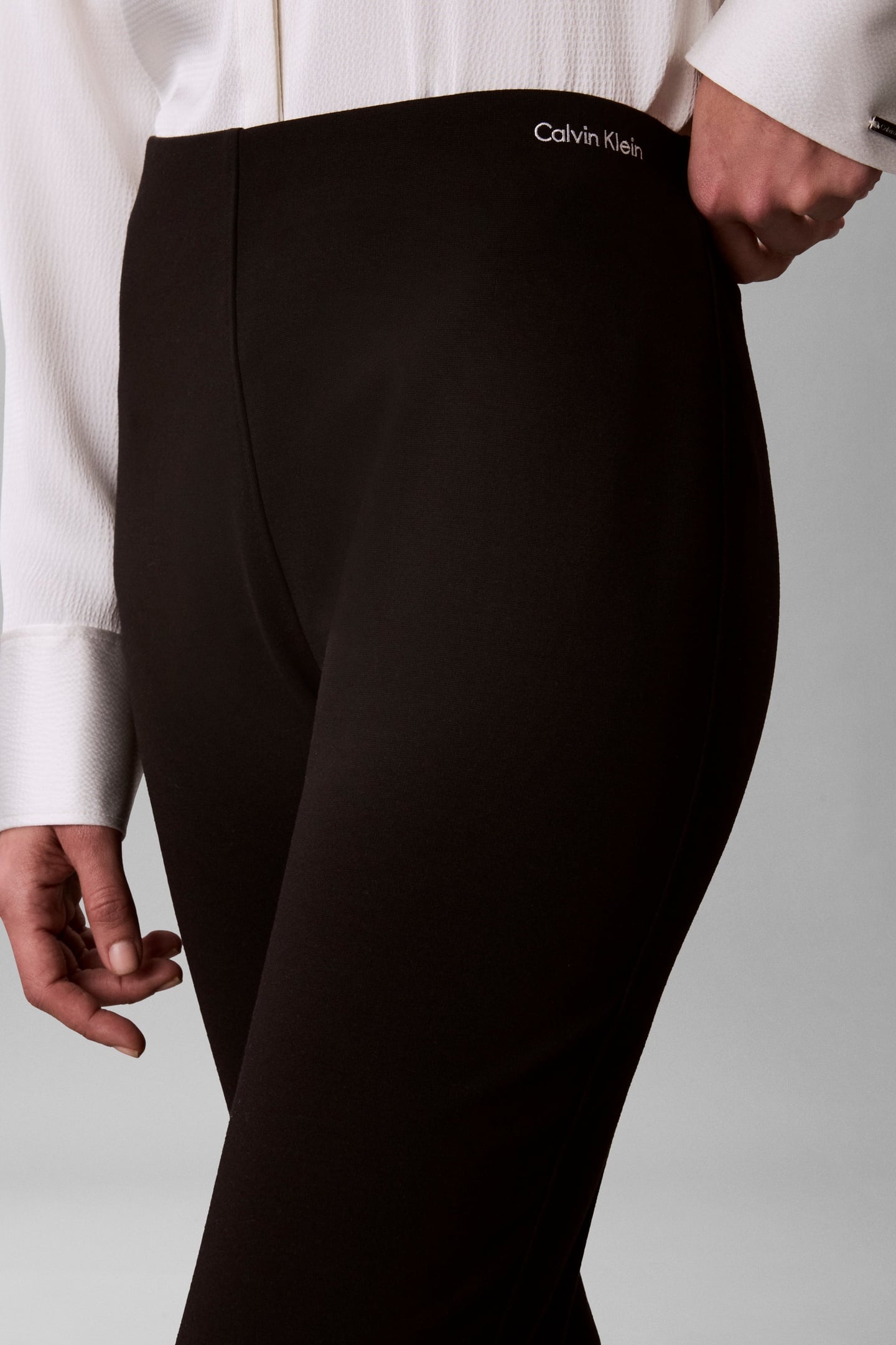 PONTE TAILORED FLARE TROUSER BLACK 5