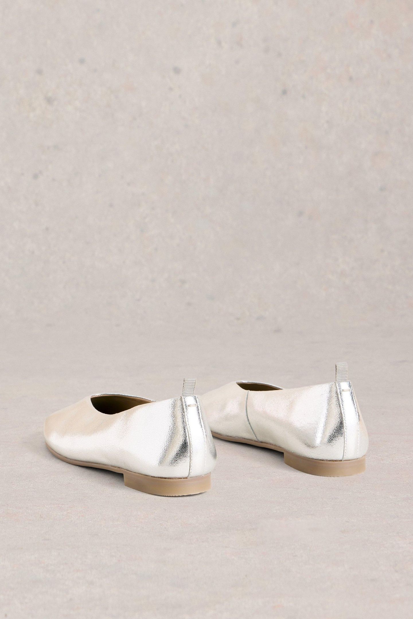 CHERI LEATHER BALLERINA PUMP SILVER TONE METALLIC 5