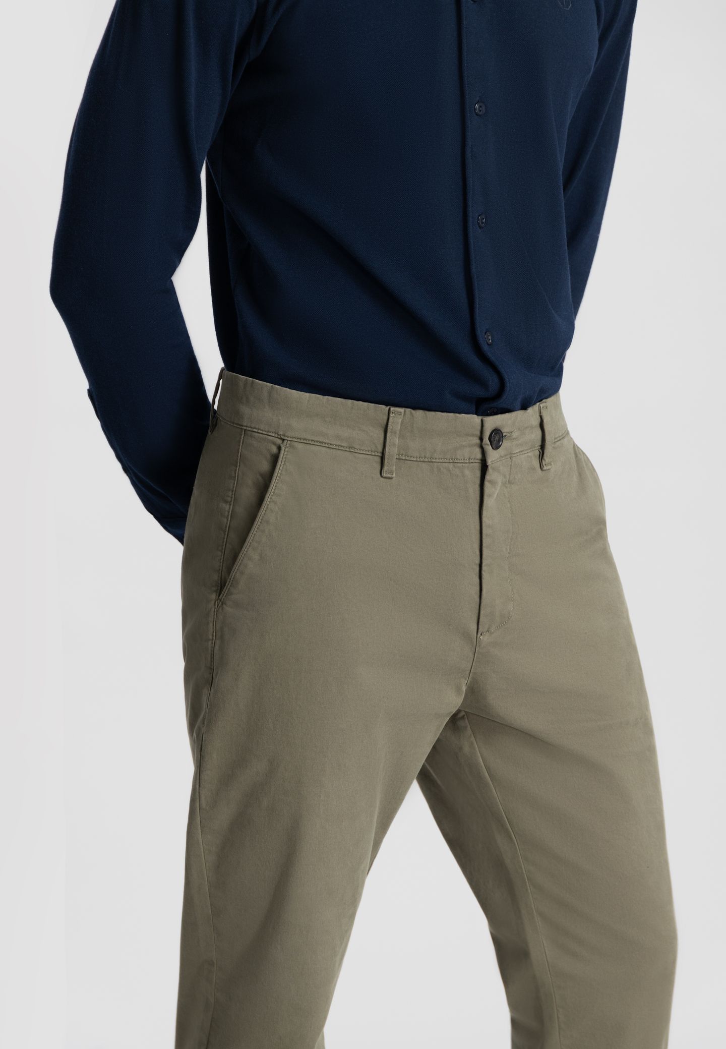 CHARLIE SLIMFIT CHINO ARMY GREEN 4