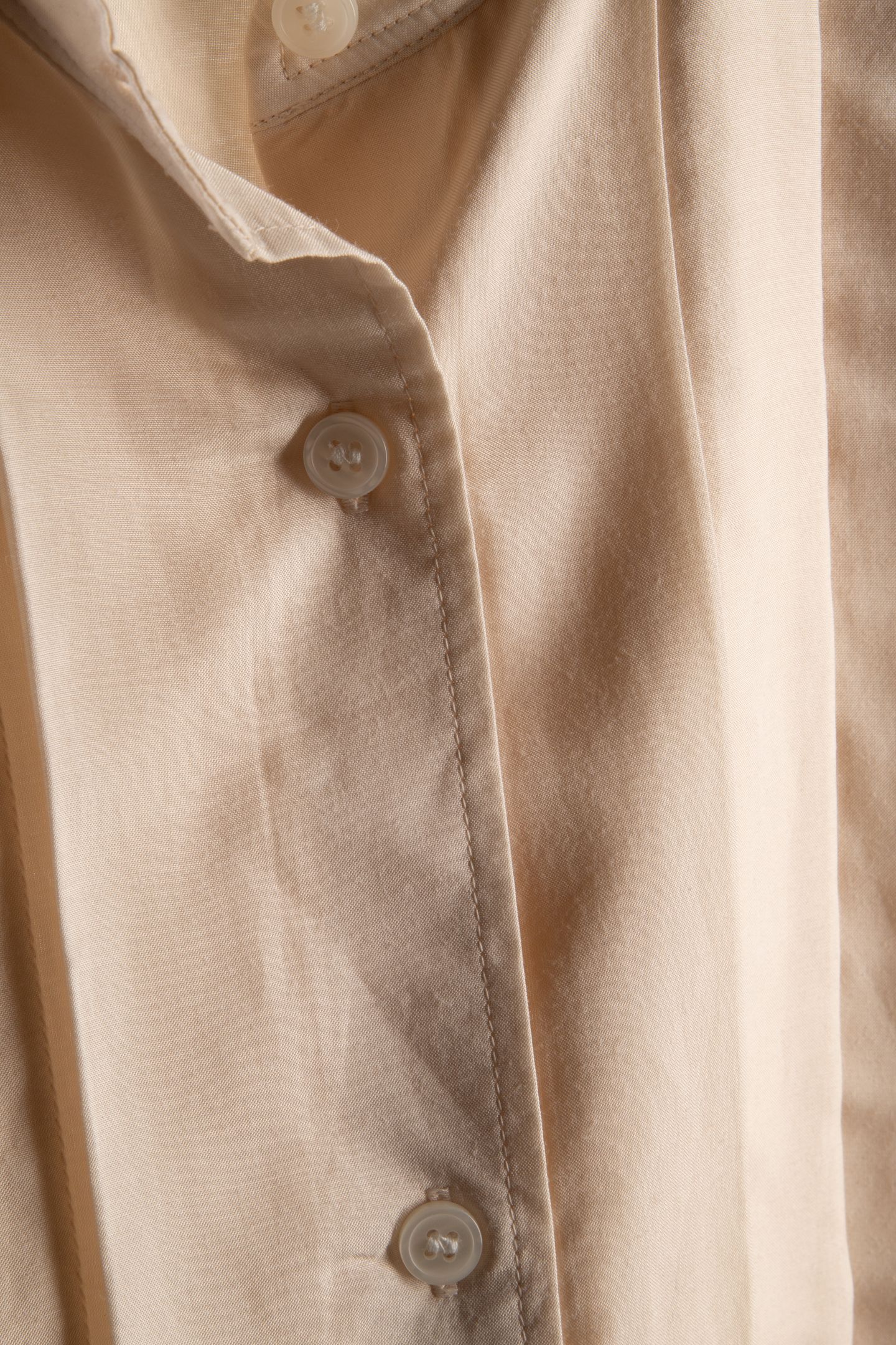 HENNA FLUID TUXEDO SHIRT BEIGE 4
