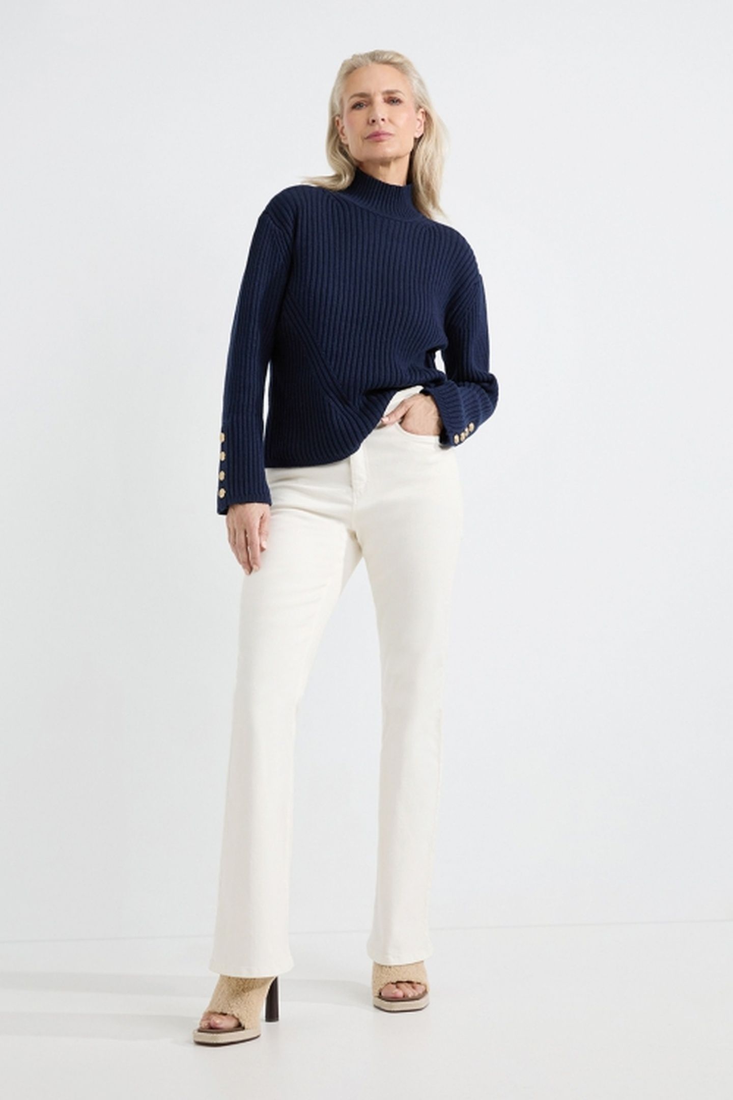 ALESSANDRO FLARE OFF WHITE 2