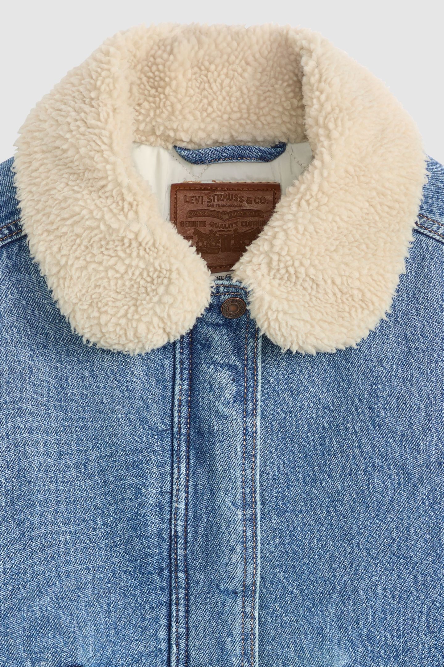 SHERPA BOMBER JACKET 5