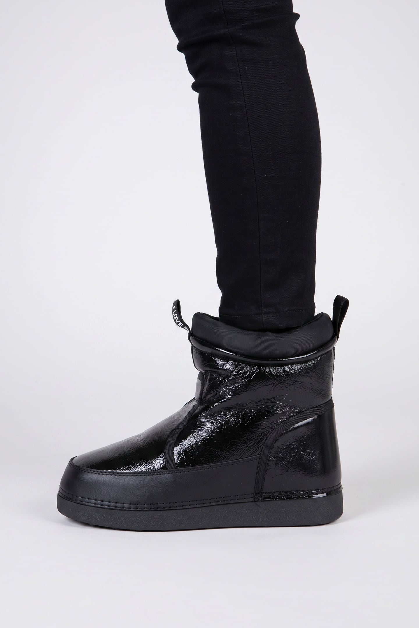 WINTER BOOTS BLACK 3