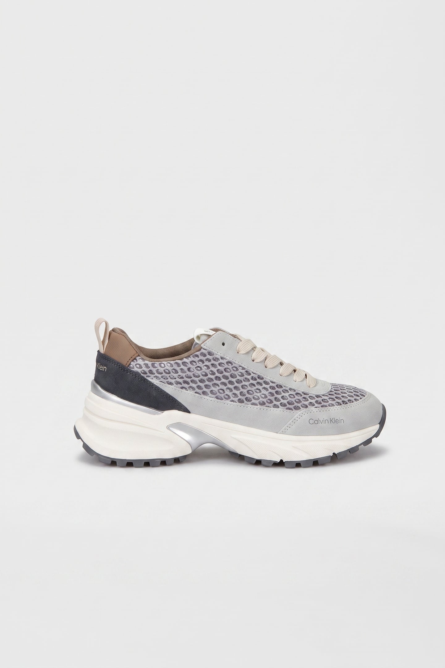HIKE RUNNER LACE-UP SNEAKER DESERT TAUPE/SILVER/COAL 1