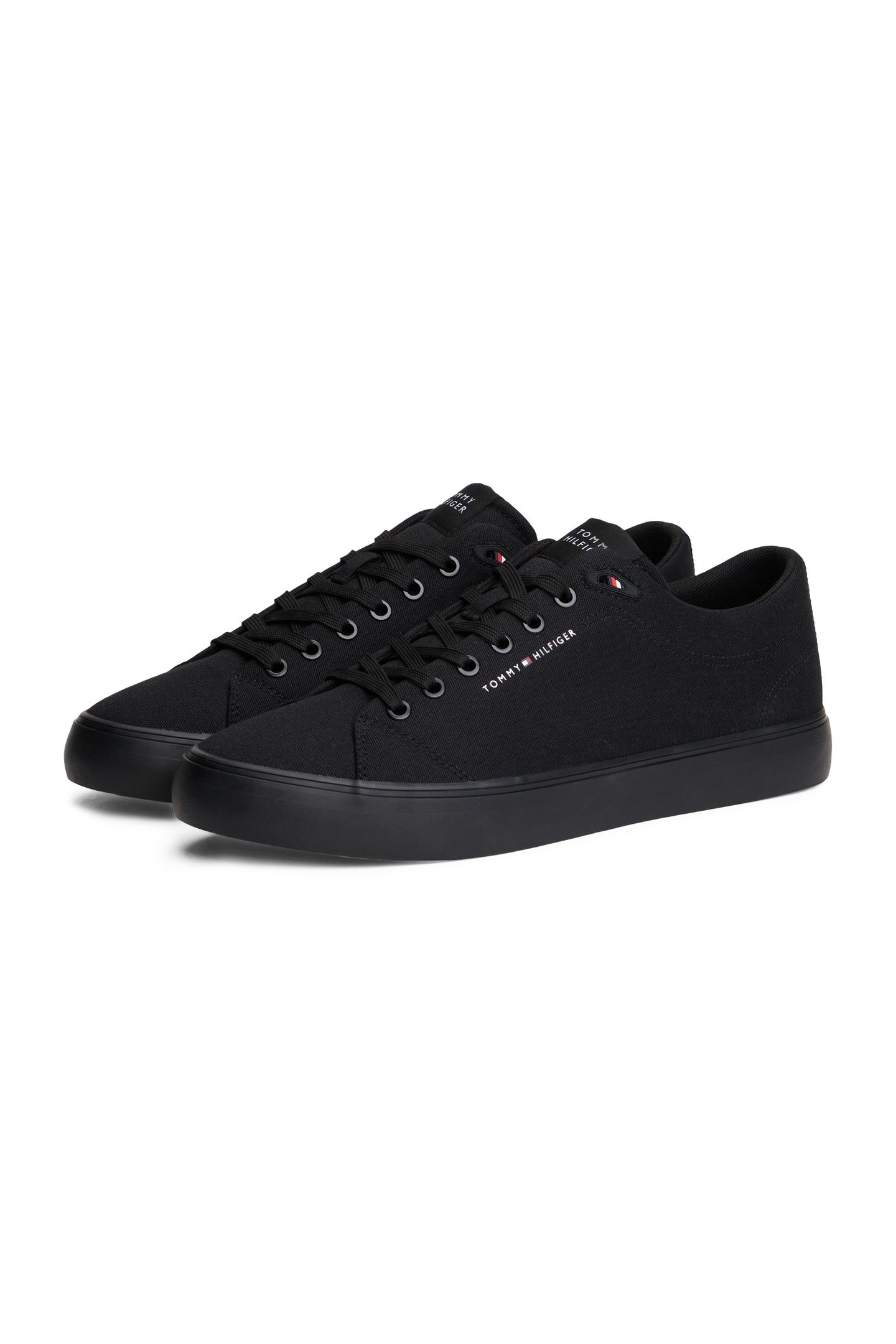 LOGO CANVAS TRAINERS BLACK 3