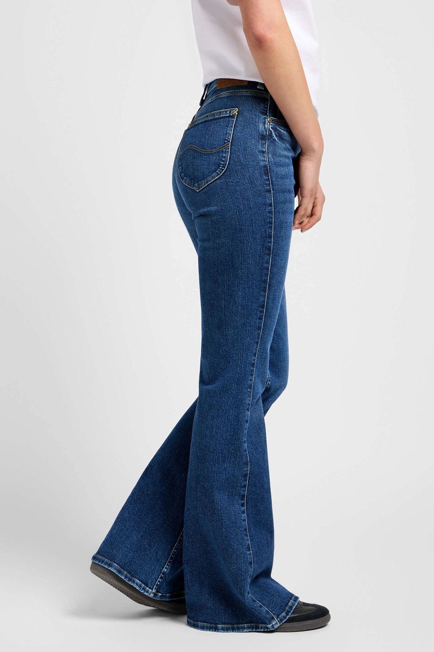 BREESE RAIN FALLS JEANS 4