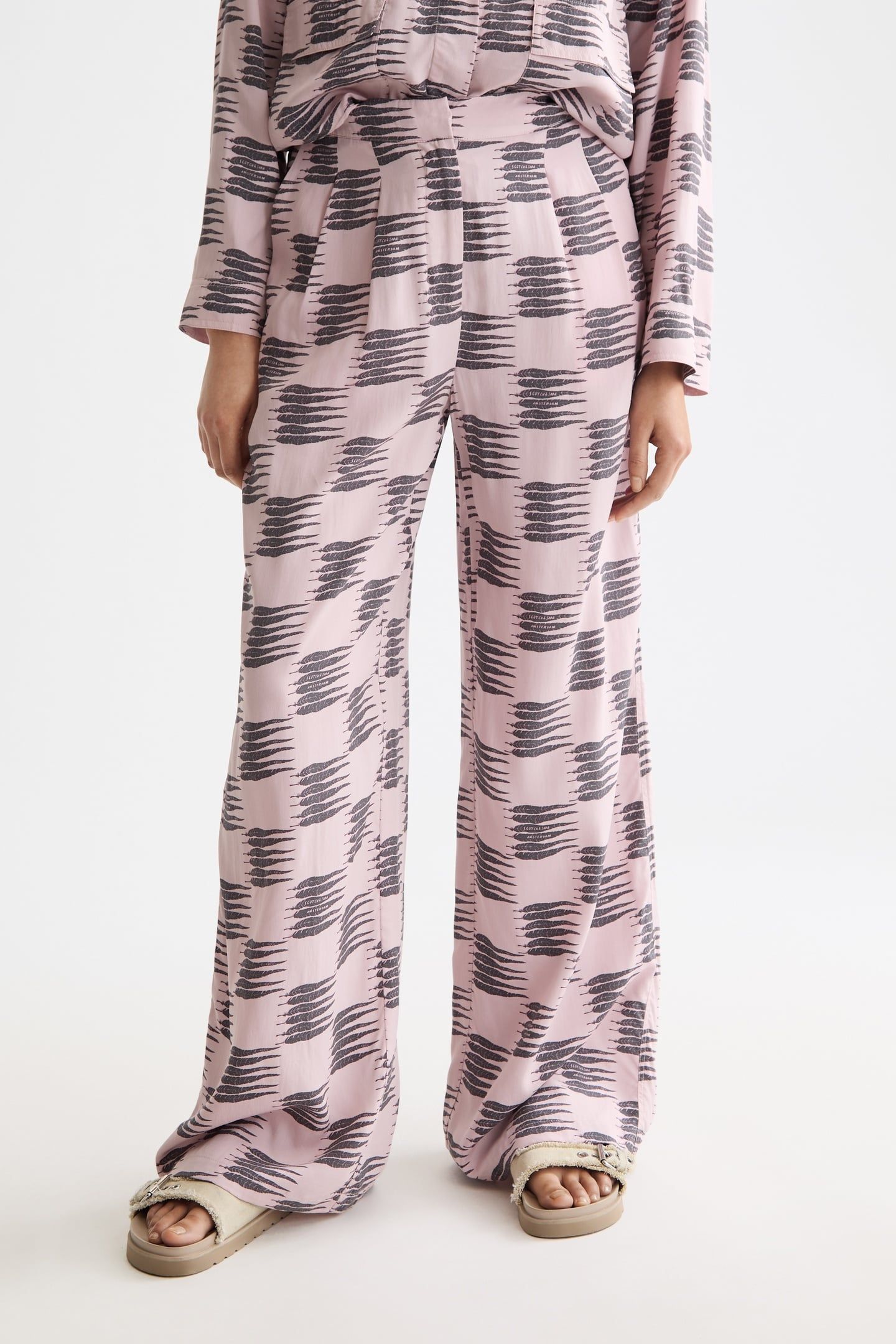 ELENI - HIGH RISE WIDE LEG PYJAMA PANTS FEATHER BLOCK 1