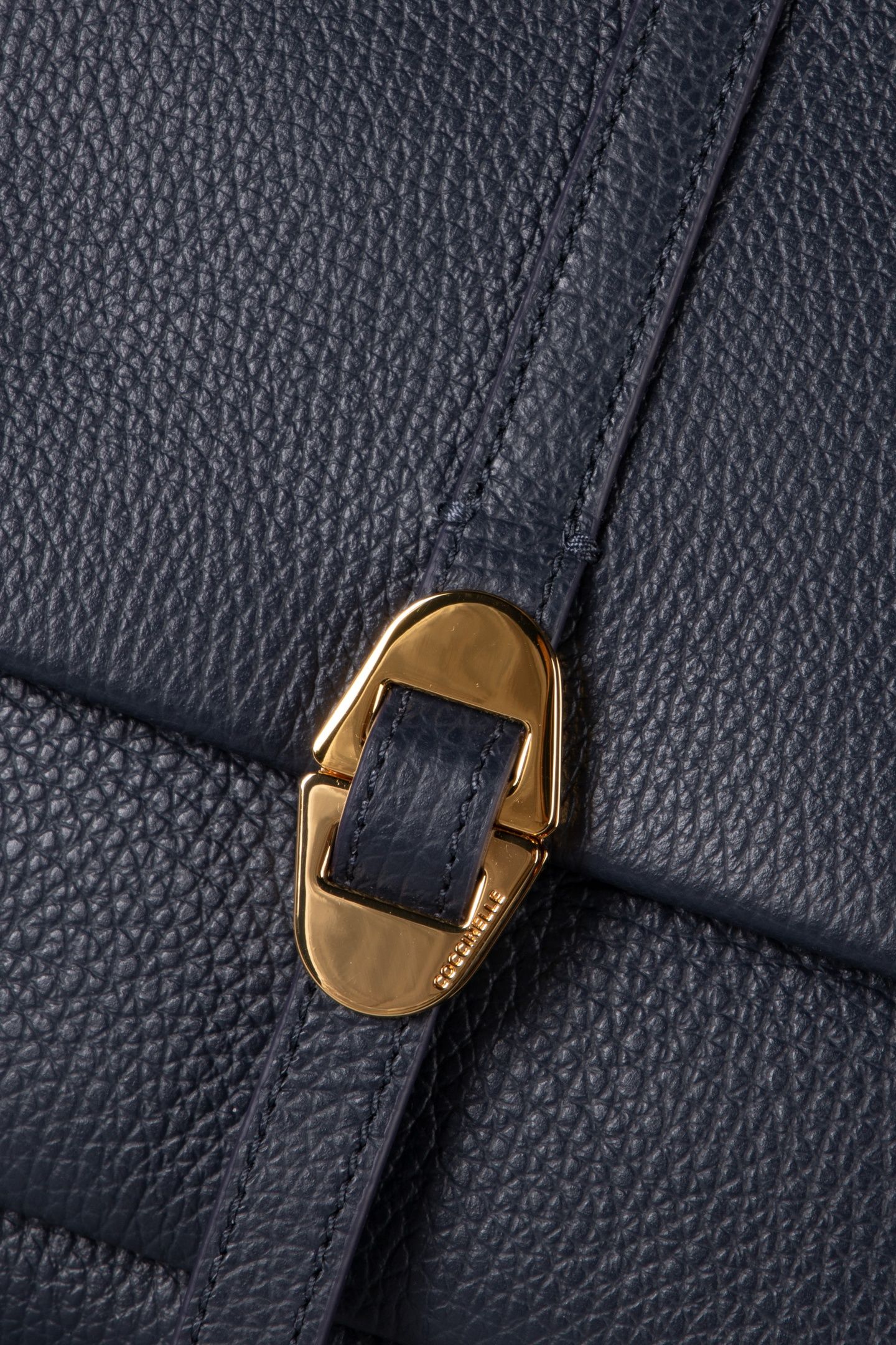 COCCINELLEDORIAN MIDNIGHT BLUE 4
