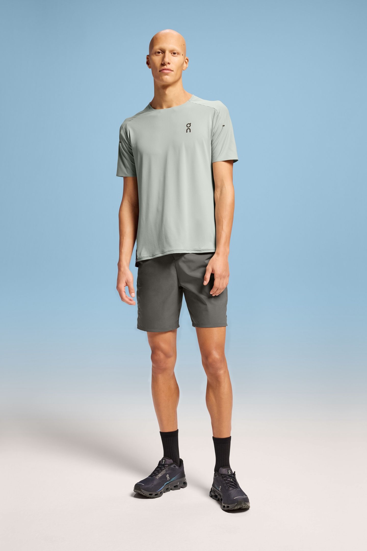 PERFORMANCE HYBRID SHORT 1 SHADOW 2
