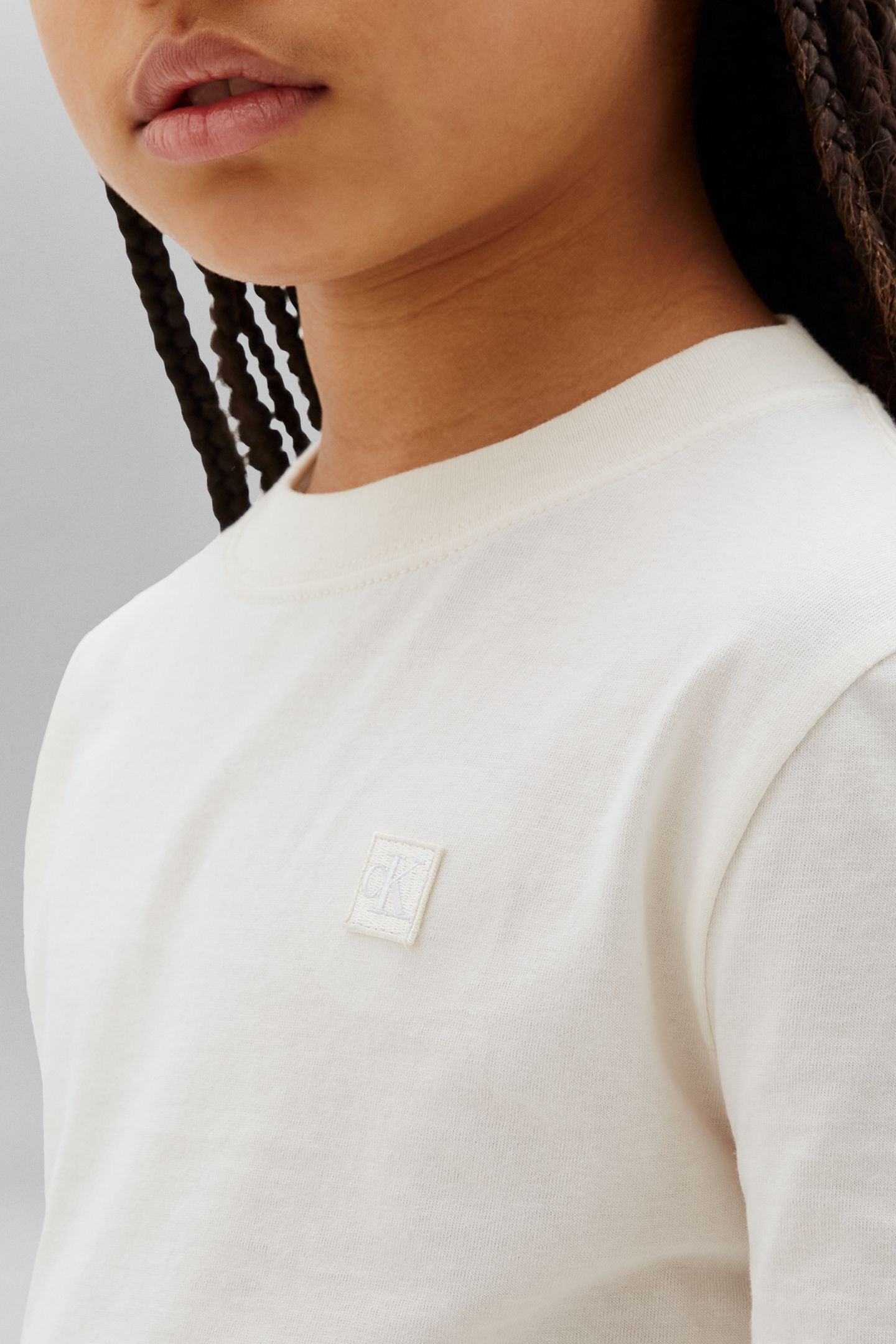 UNISEX MINI BADGE REGULAR T-SHIRT TOFU 6