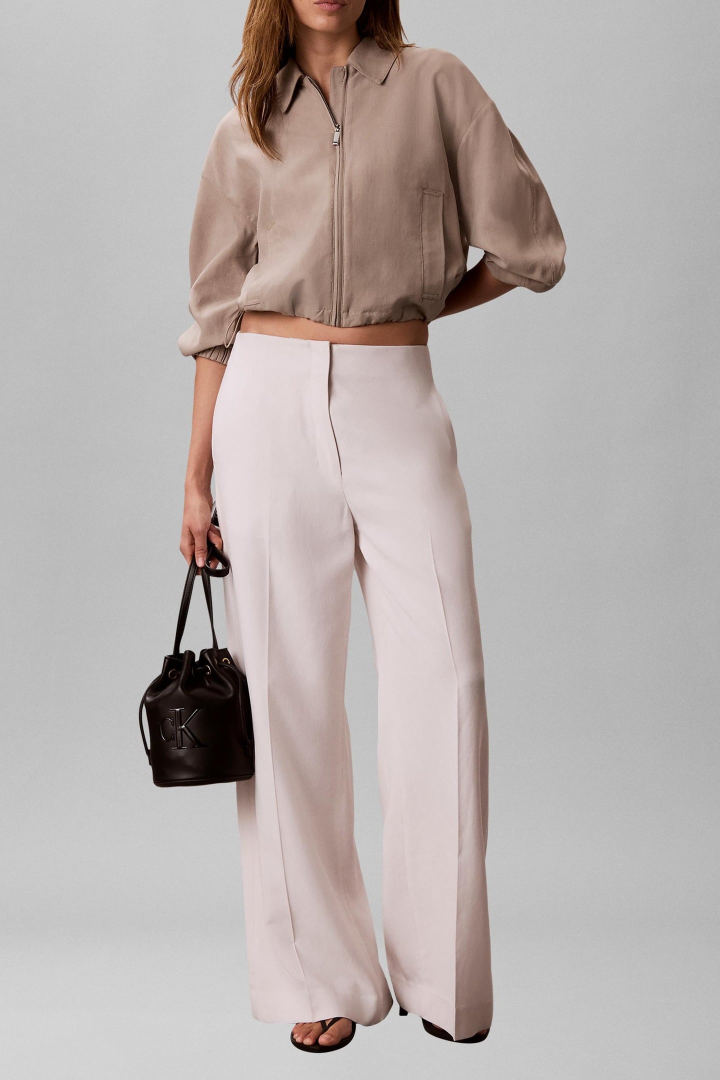 BOLD SMALL BUCKET BAG BLACK 1