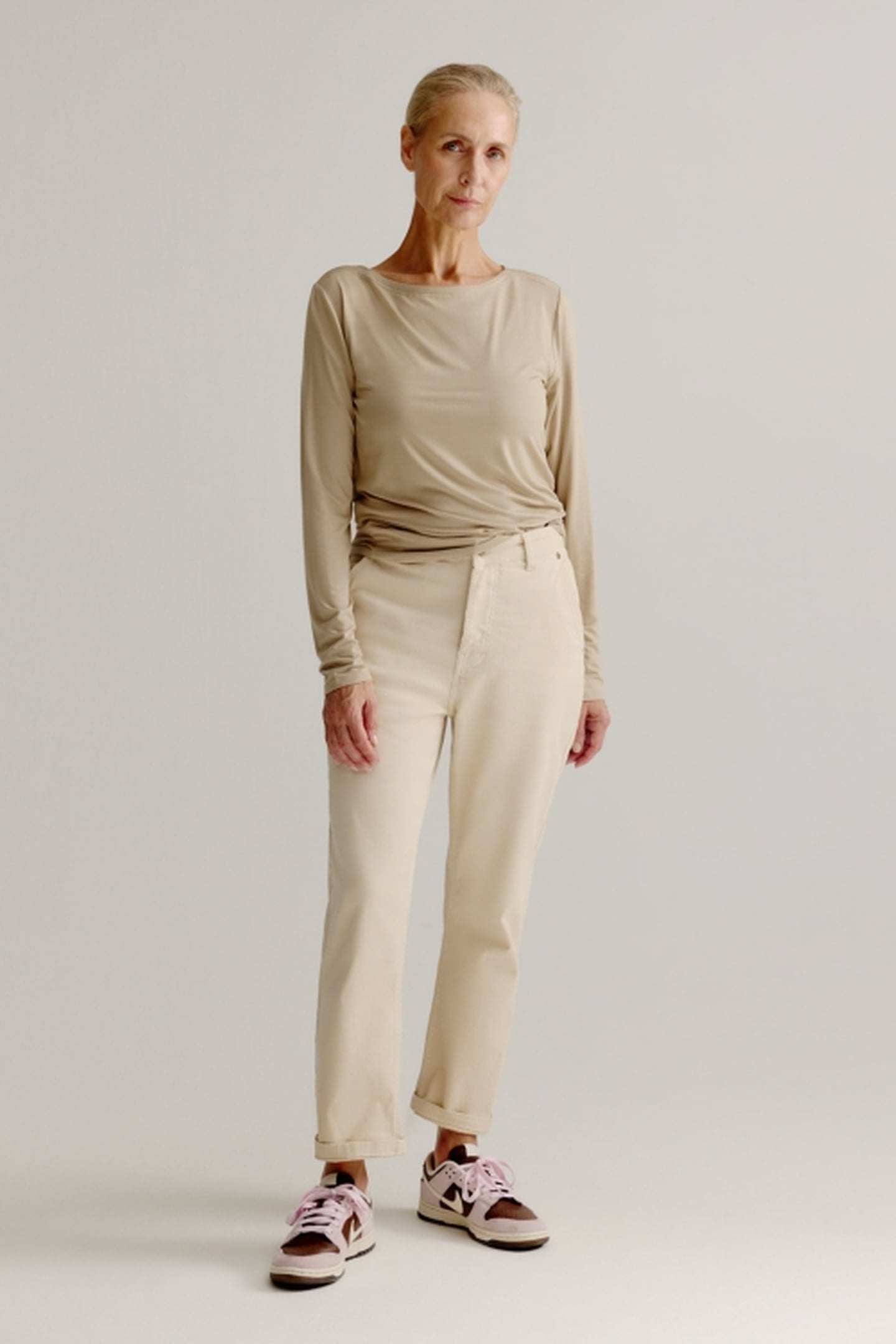 ALINE T-SHIRT SOLID LIGHT KHAKI 1