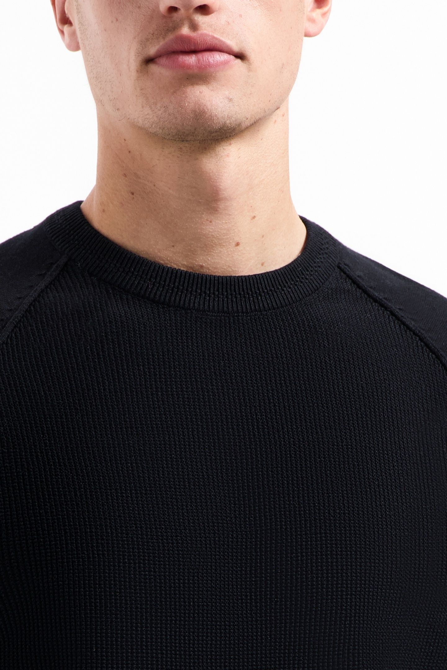 PULLOVER CREWNECK SOLID WAFFLE KNIT BLACK 7