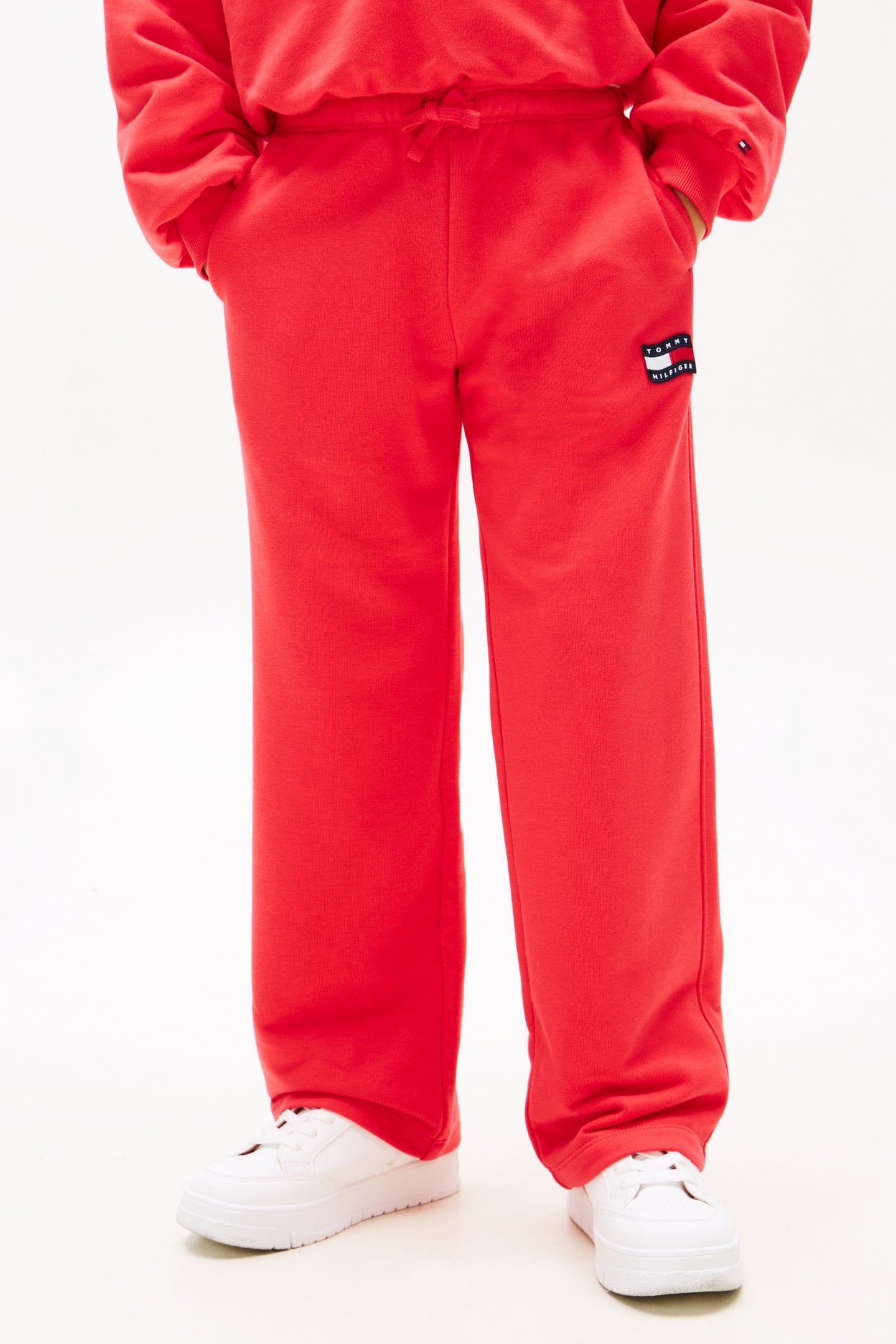 GIRLS TOMMY WAVE SWEATPANT RED ALERT 4