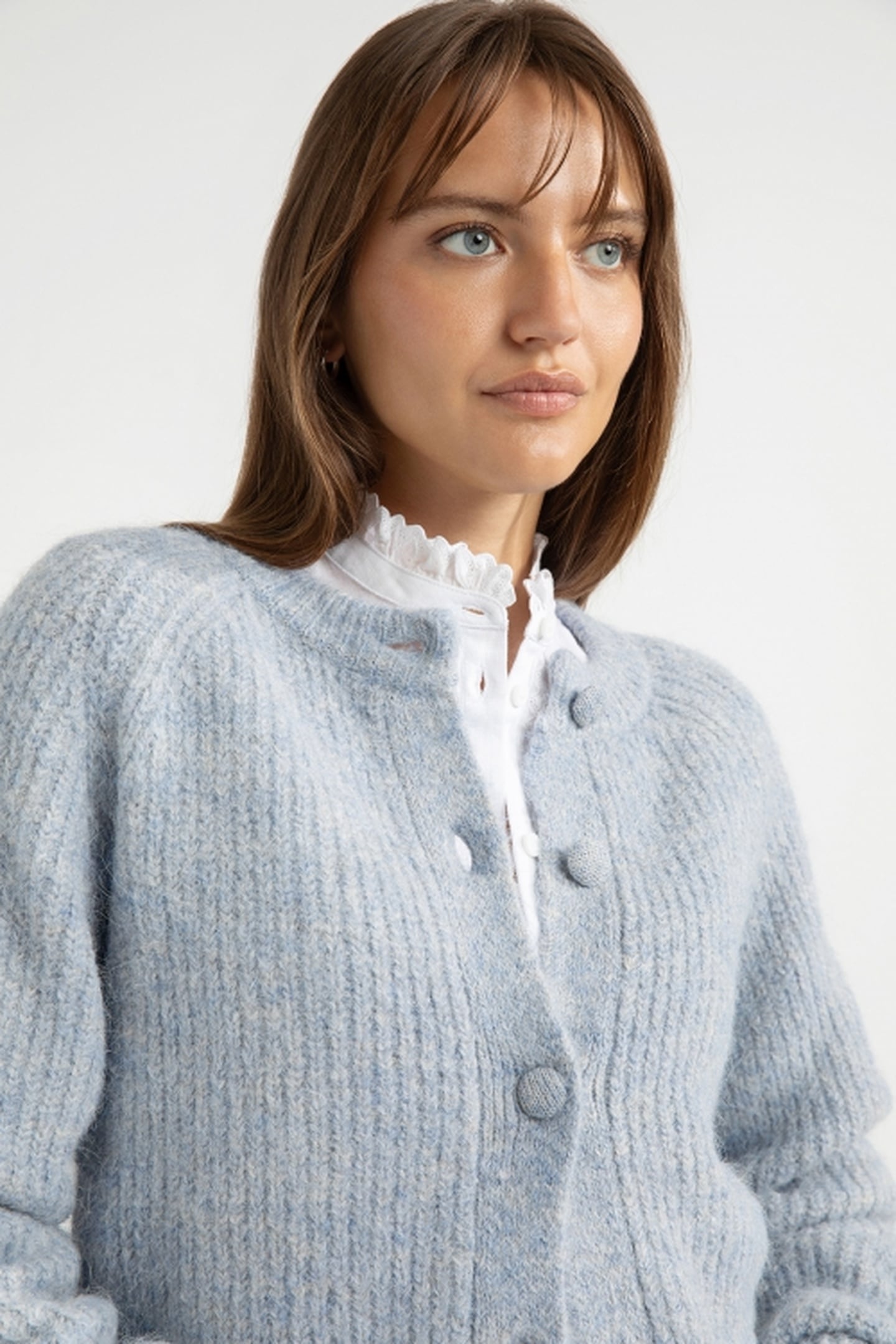 ABIGAIL CARDIGAN LIGHT BLUE 4