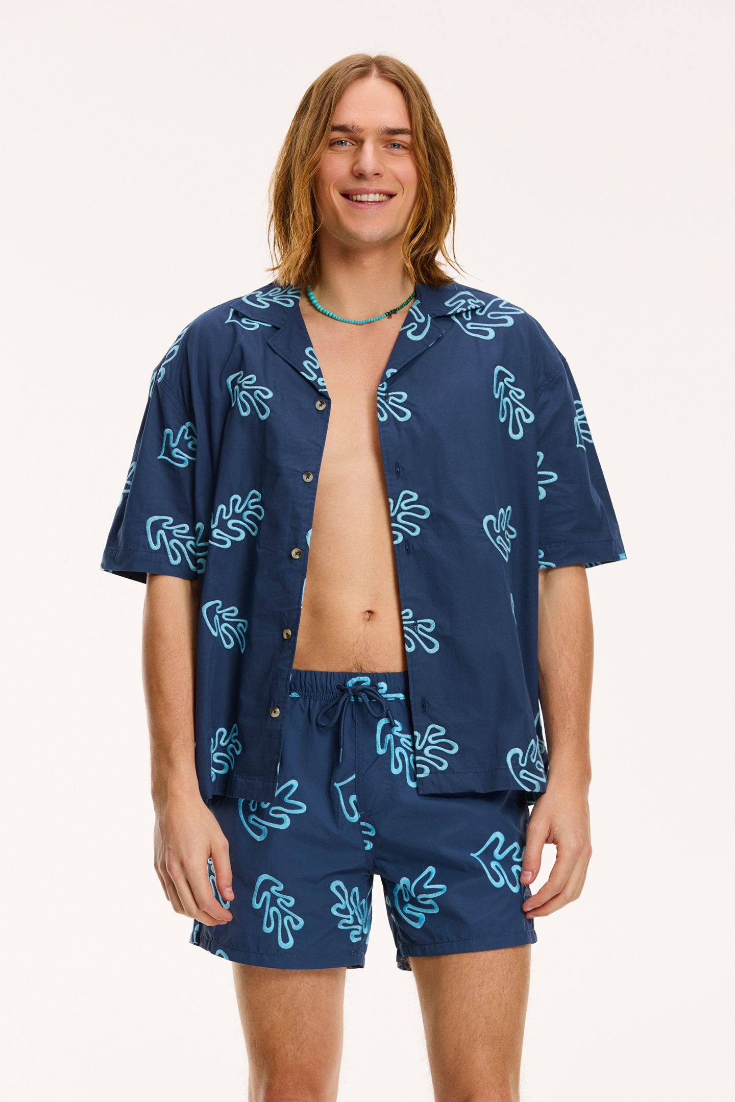 MEN SHORTSLEEVE REEF EMBROIDERY ROYAL BLUE 2