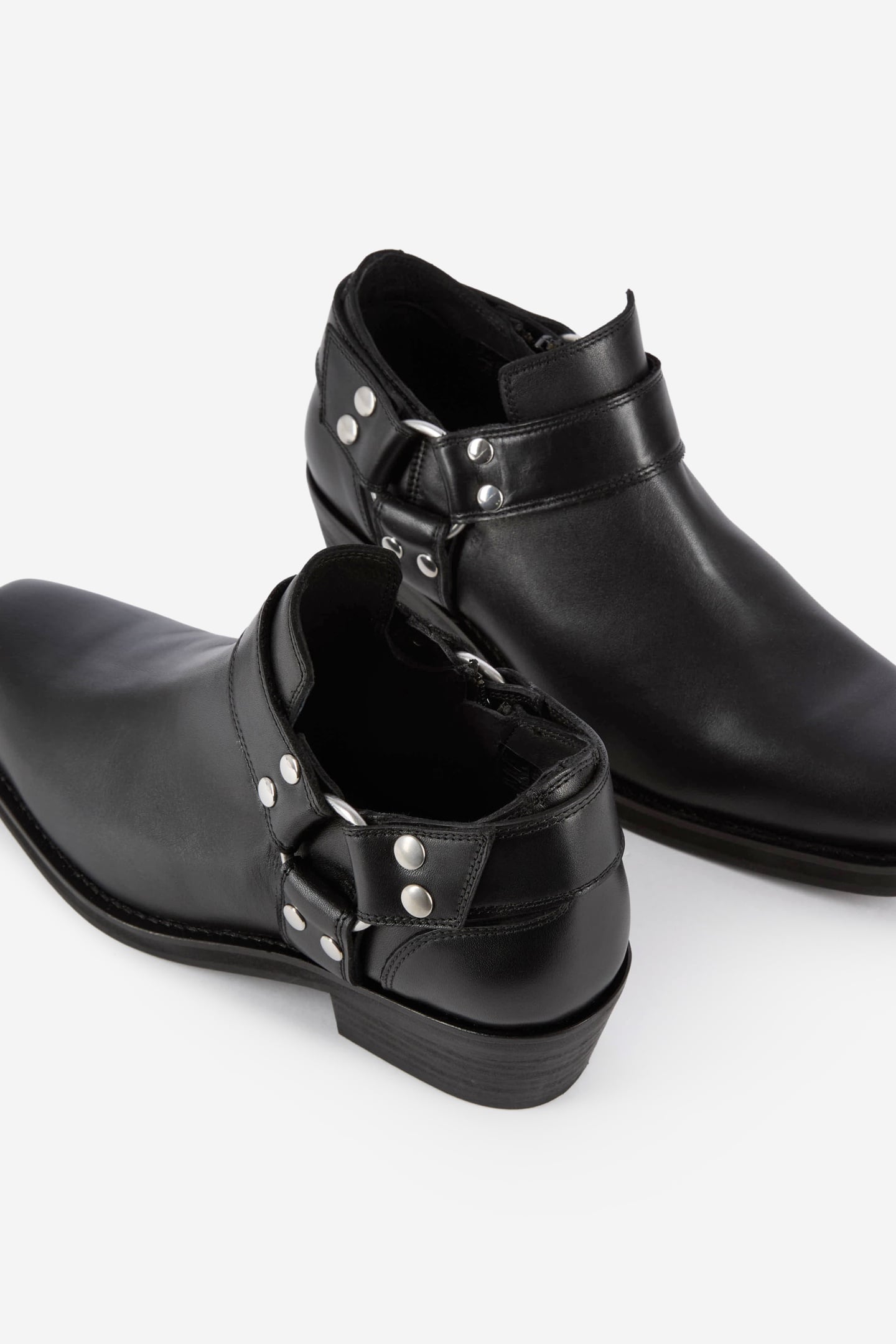 LOW LEATHER ANKLE BOOTS BLACK 3