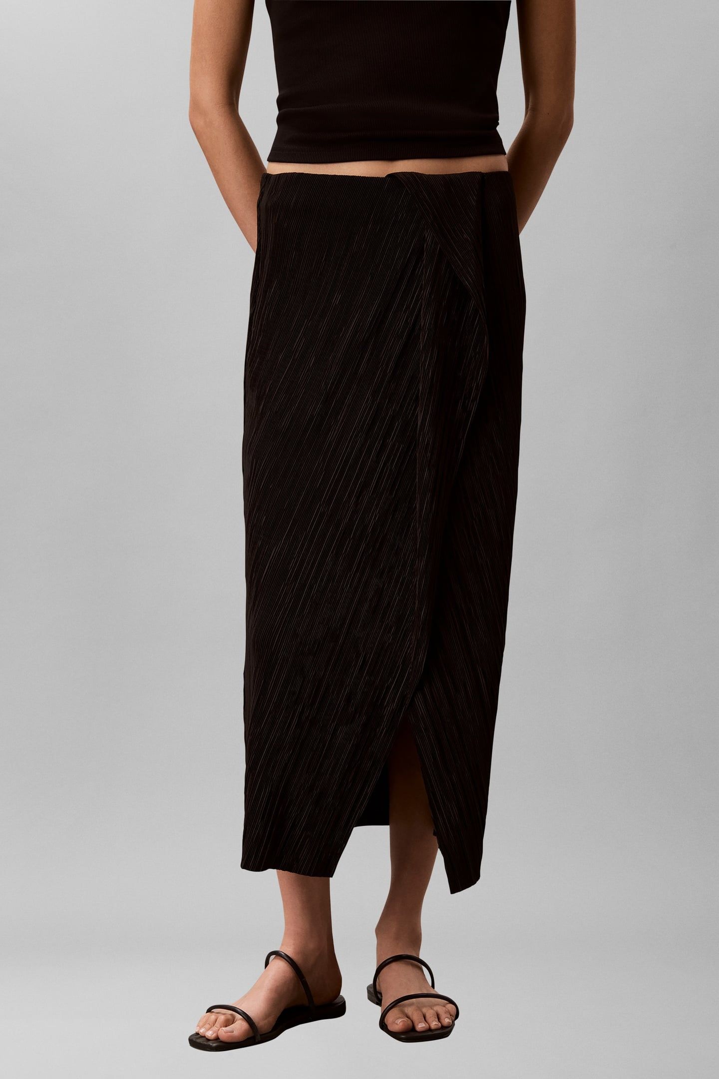 PLISSE BIAS SEAM MIDI SKIRT BLACK 1
