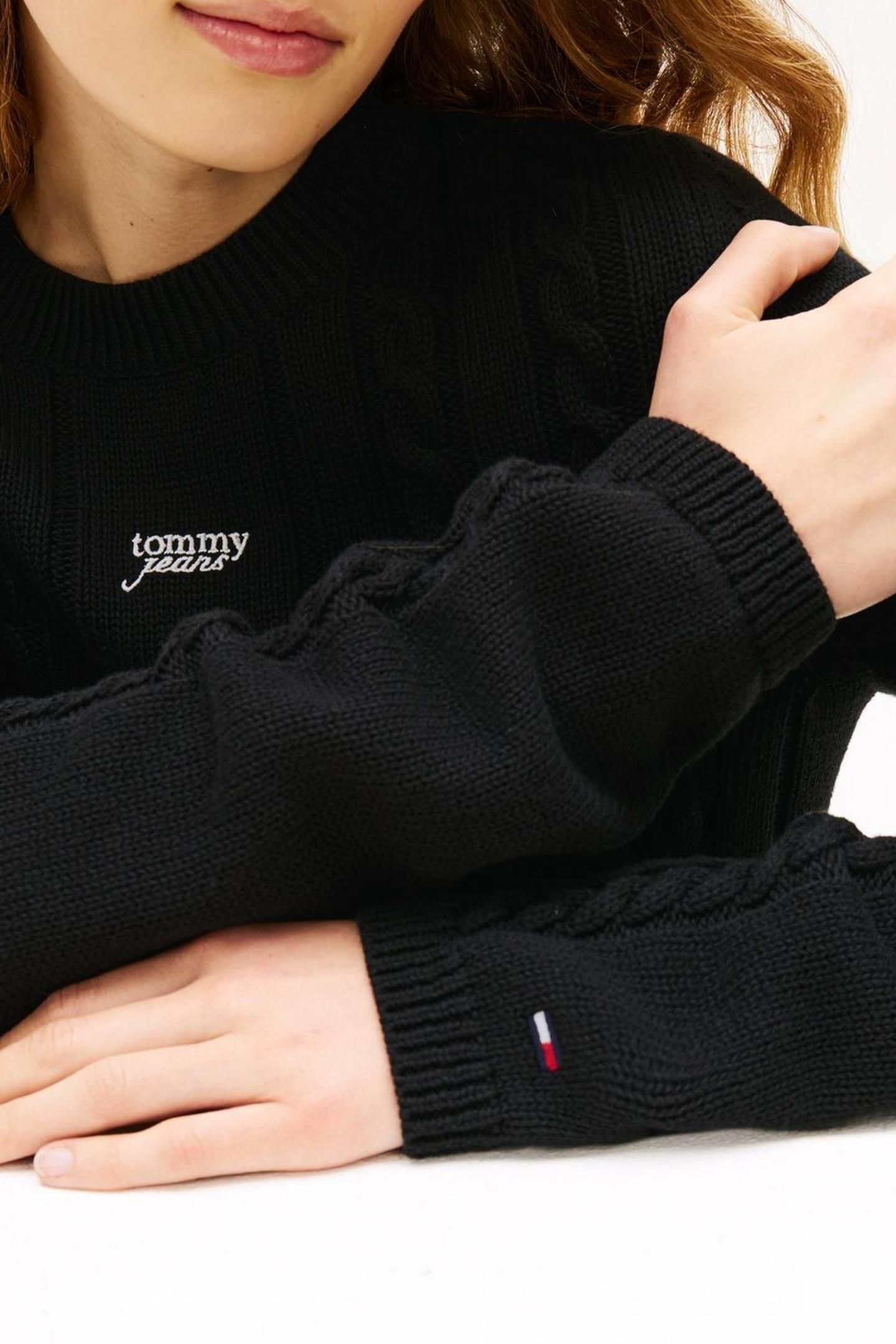 CABLE SCRIPT SWEATER BLACK 5
