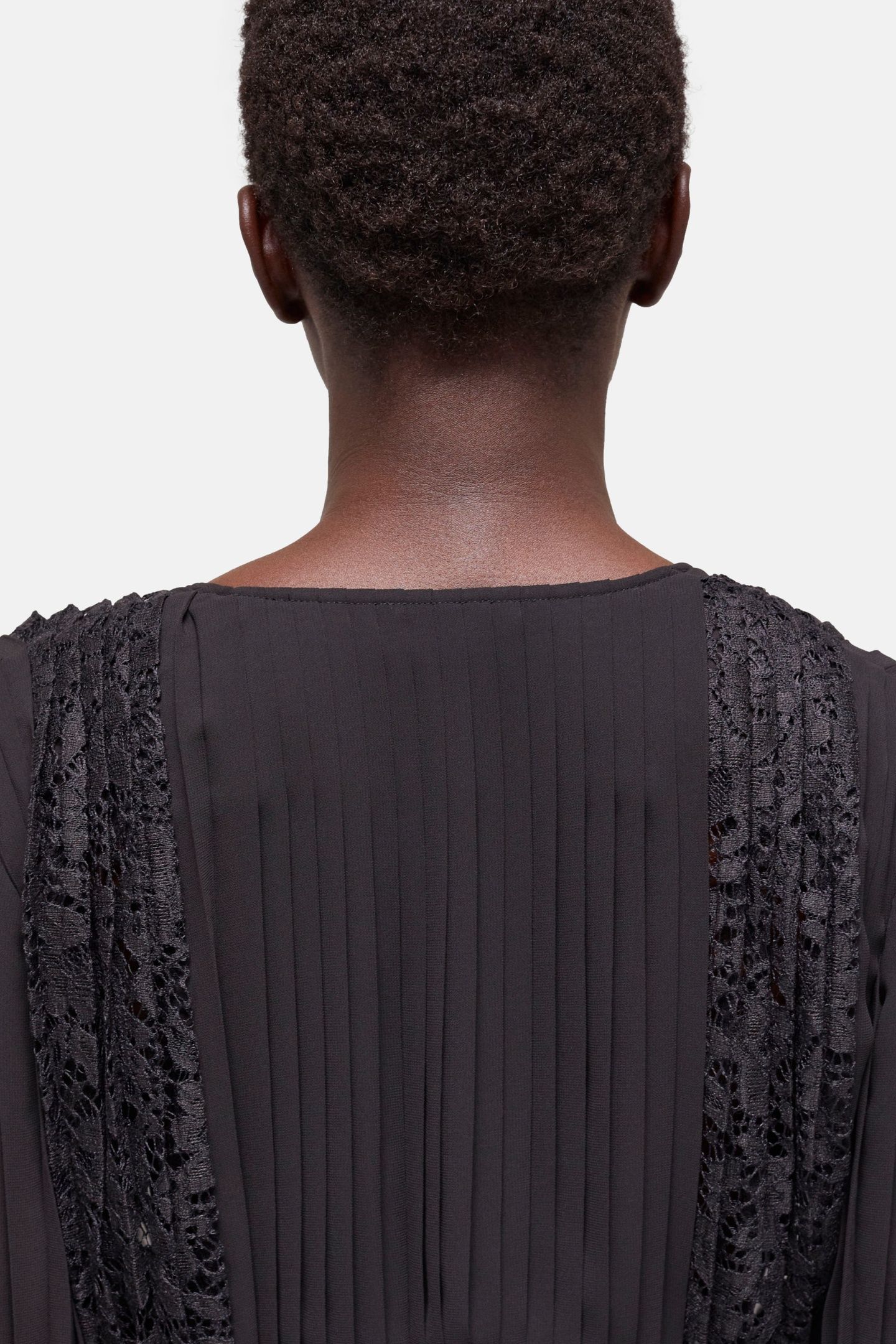 SHORT DRESS WITH LONG SLEEVES, V-NECK, AND LACE INLAY BLACK 5