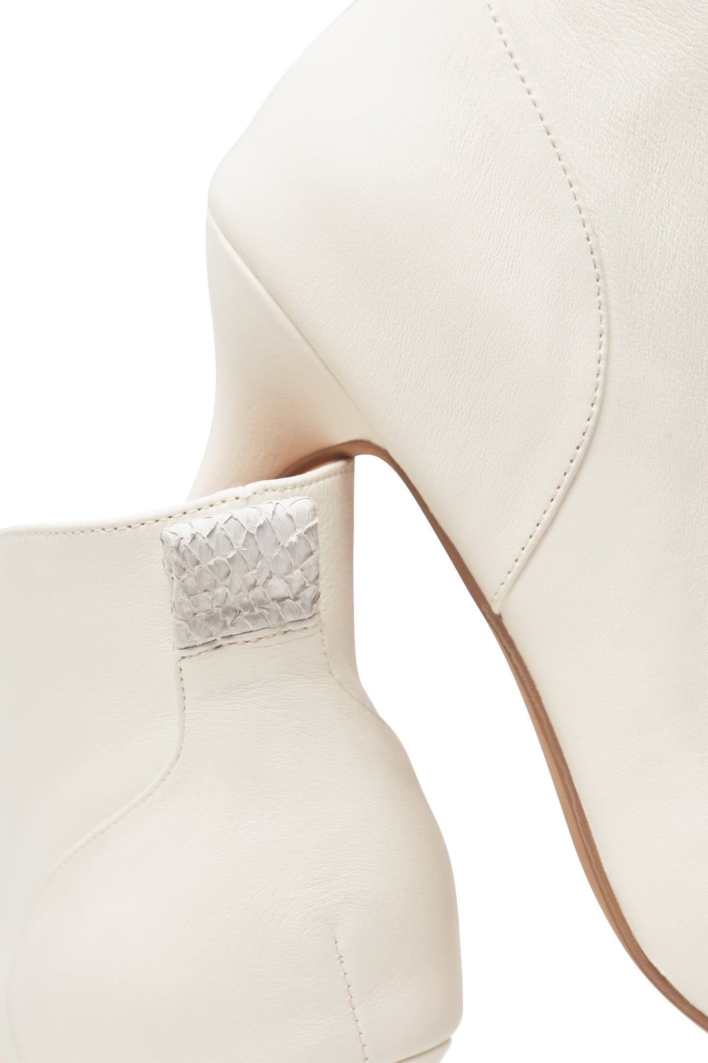 VALENTINE LOW CUT L WHISPER WHITE 5
