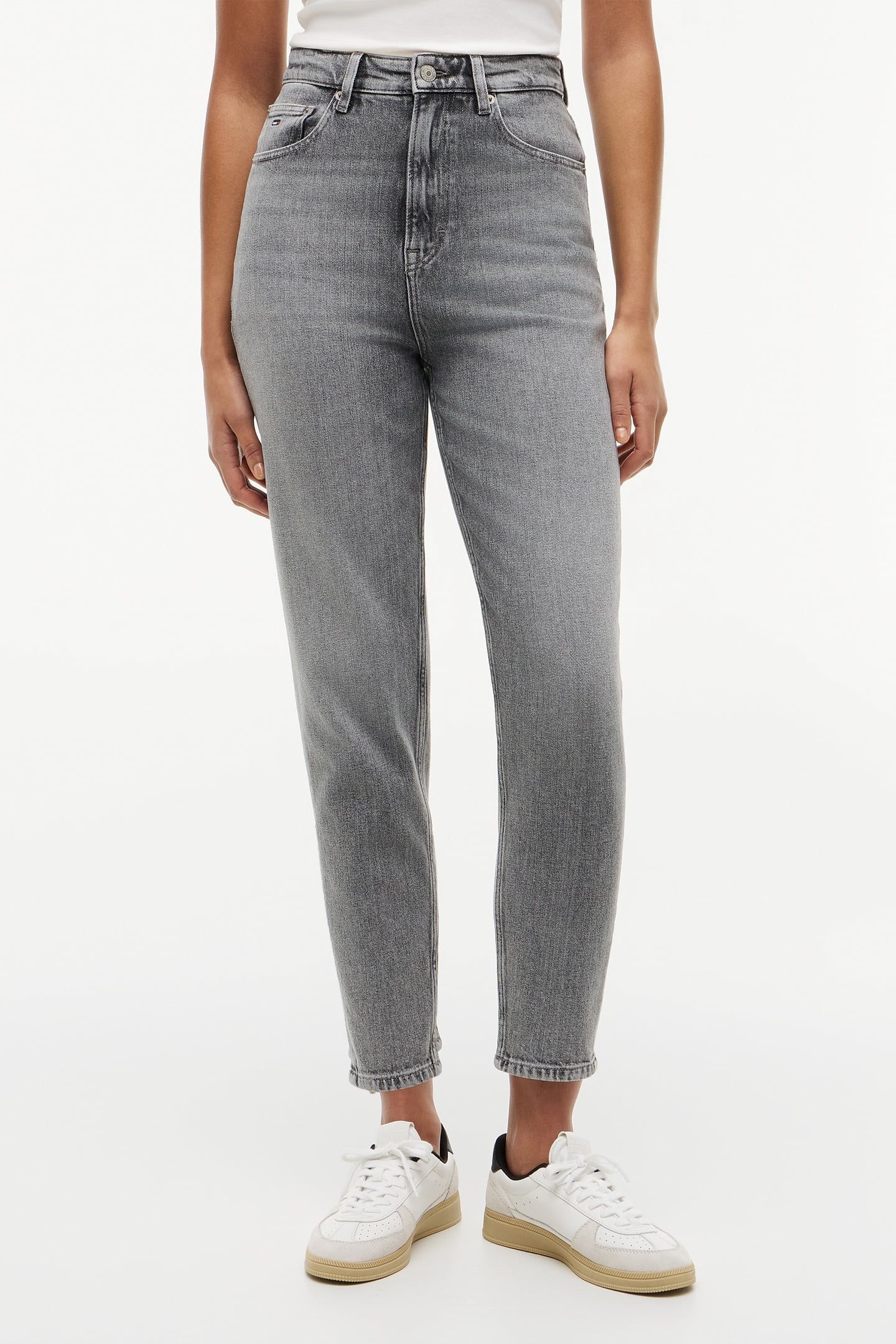 MOM JEAN TAPERED DENIM GREY 2