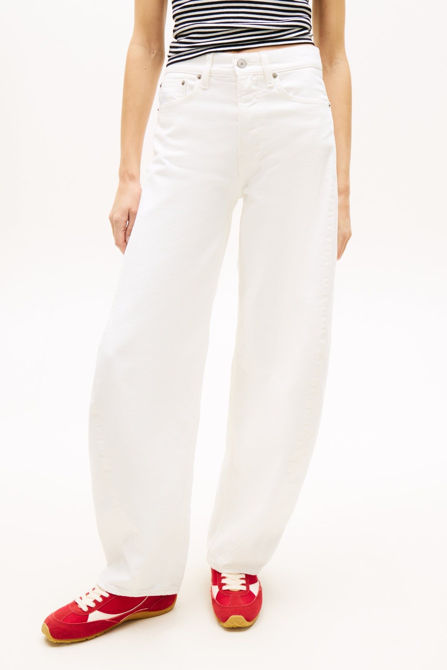 ELLA MID BARREL DENIM WHITE 3