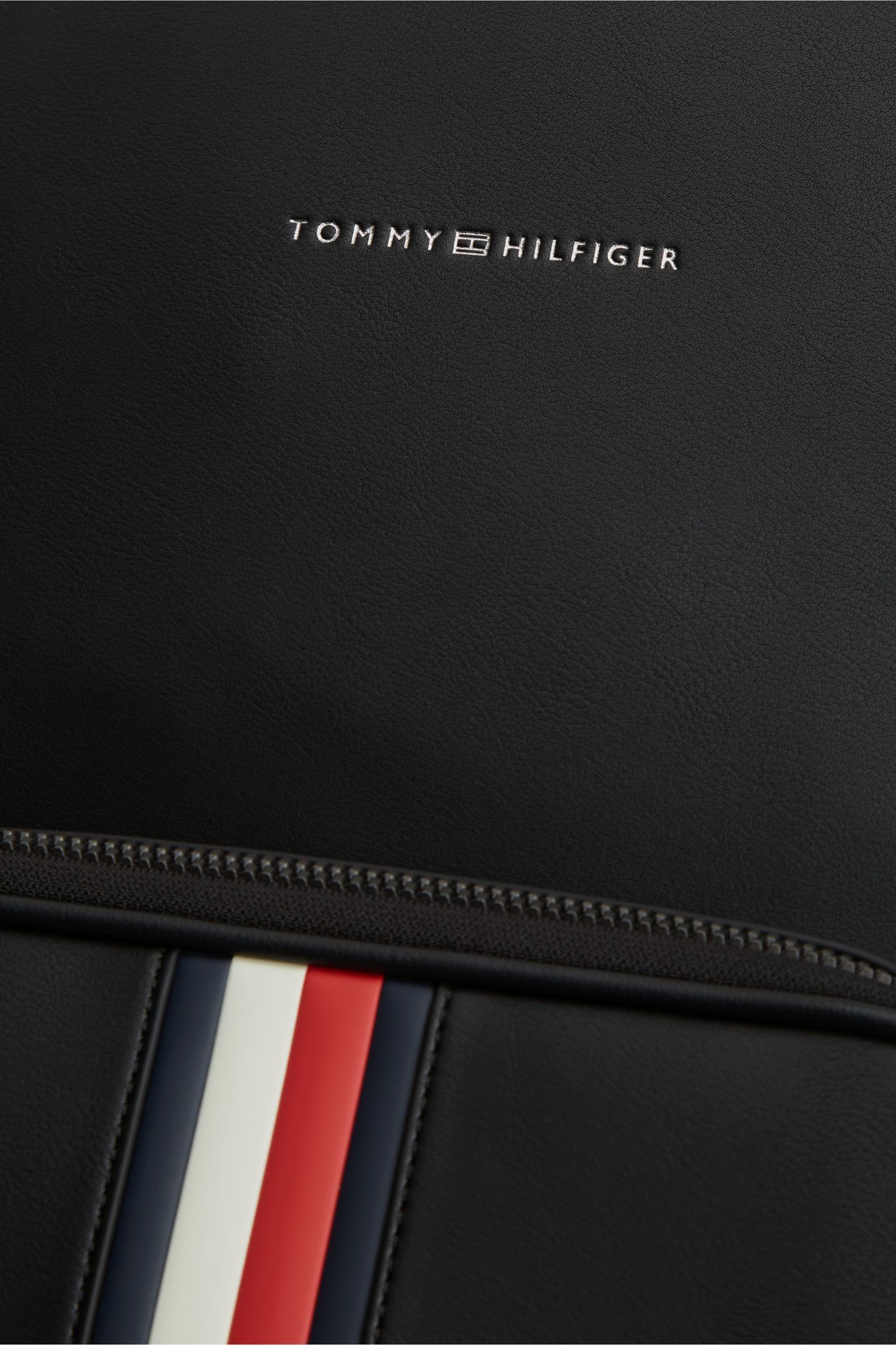 TH METRO BACKPACK BLACK 5