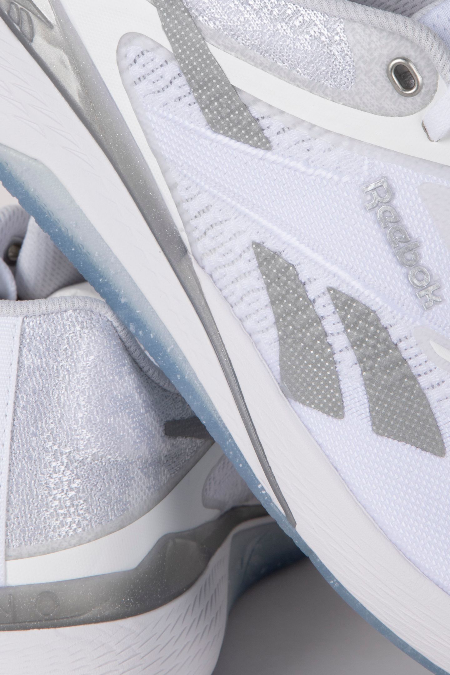 NANO X5 WHITE/BARELY GREY/SILVER METALLIC 3