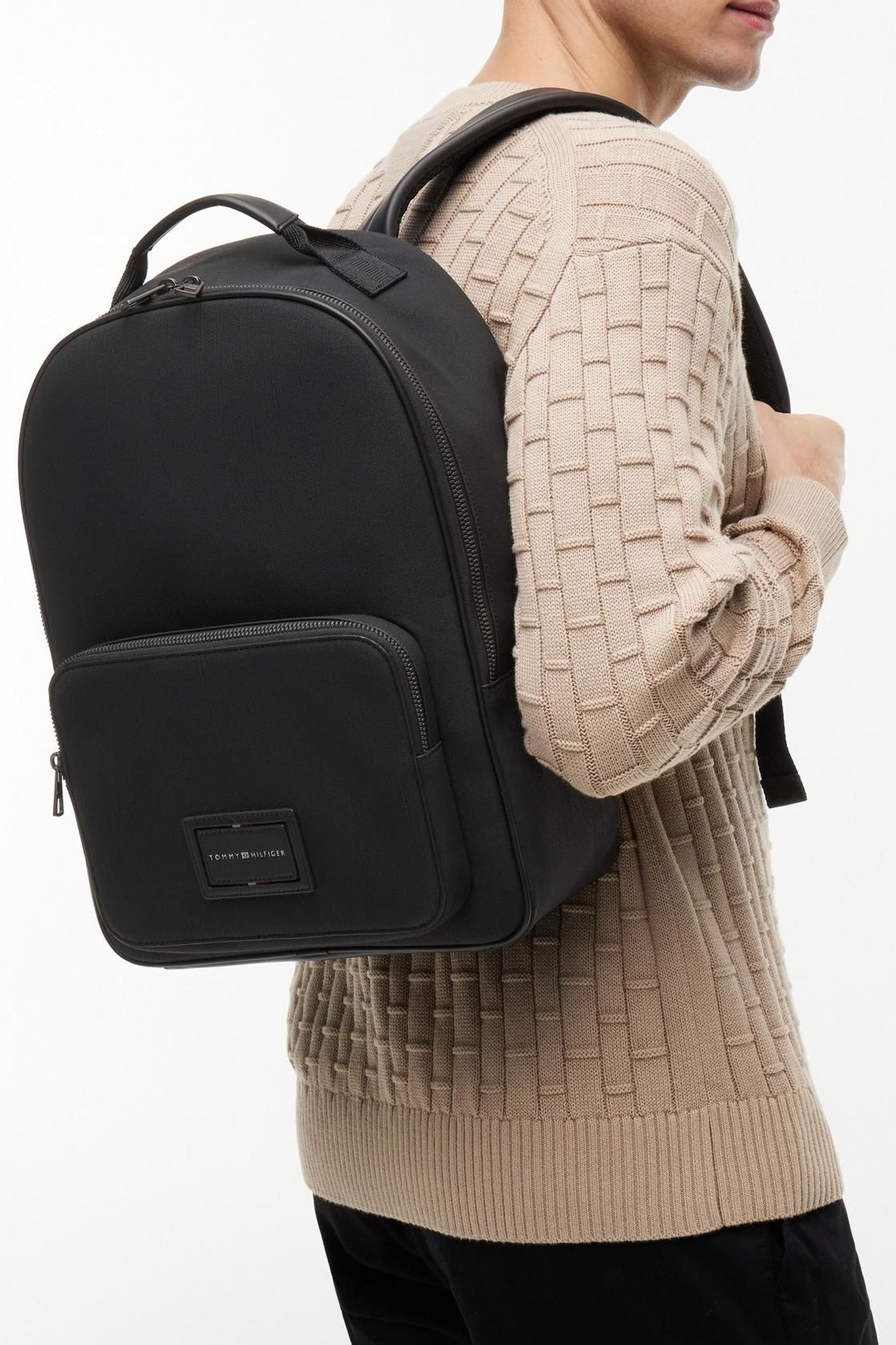 TH FOUNDATION BACKPACK BLACK 1