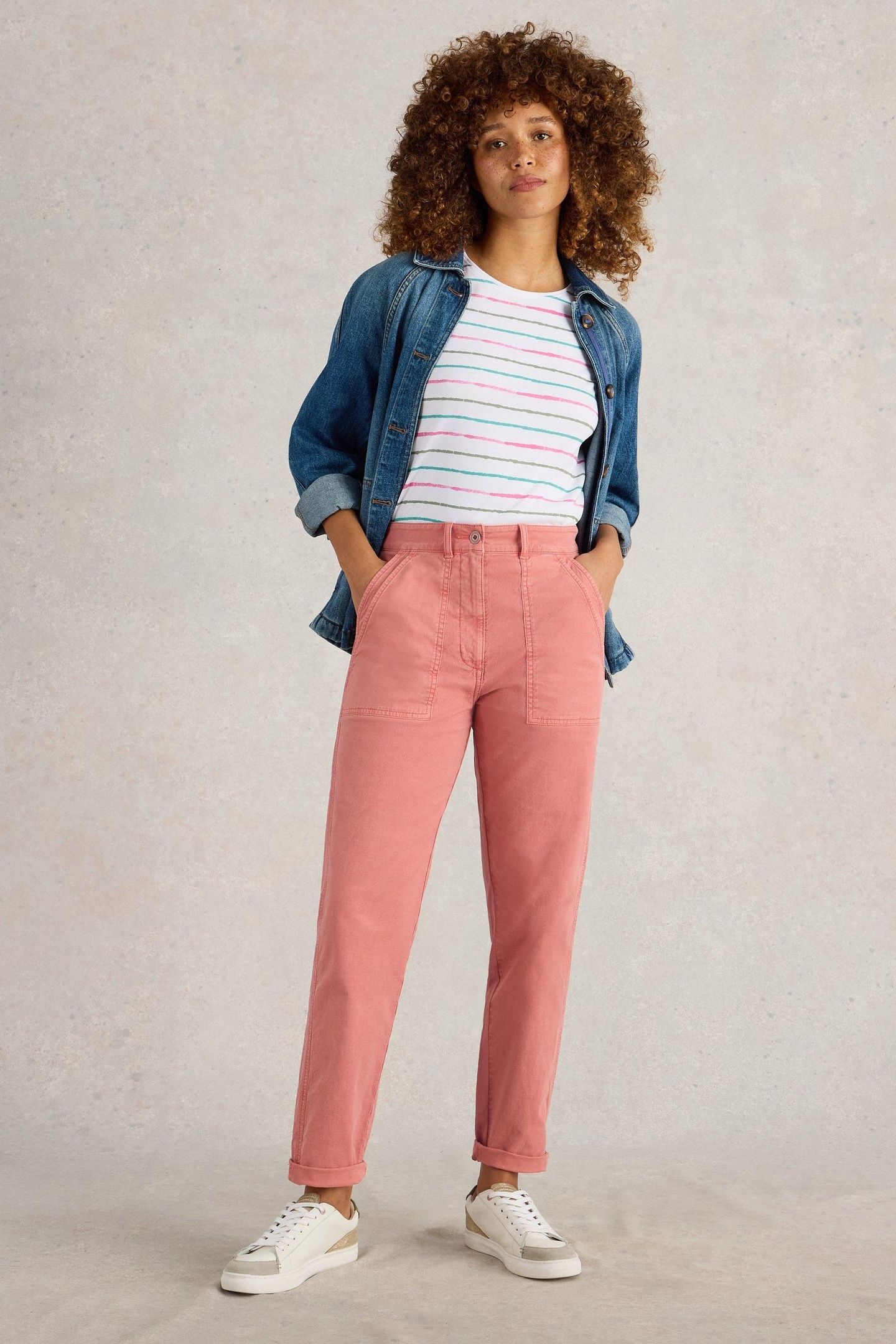 TWISTER CHINO TROUSER MID RED 1