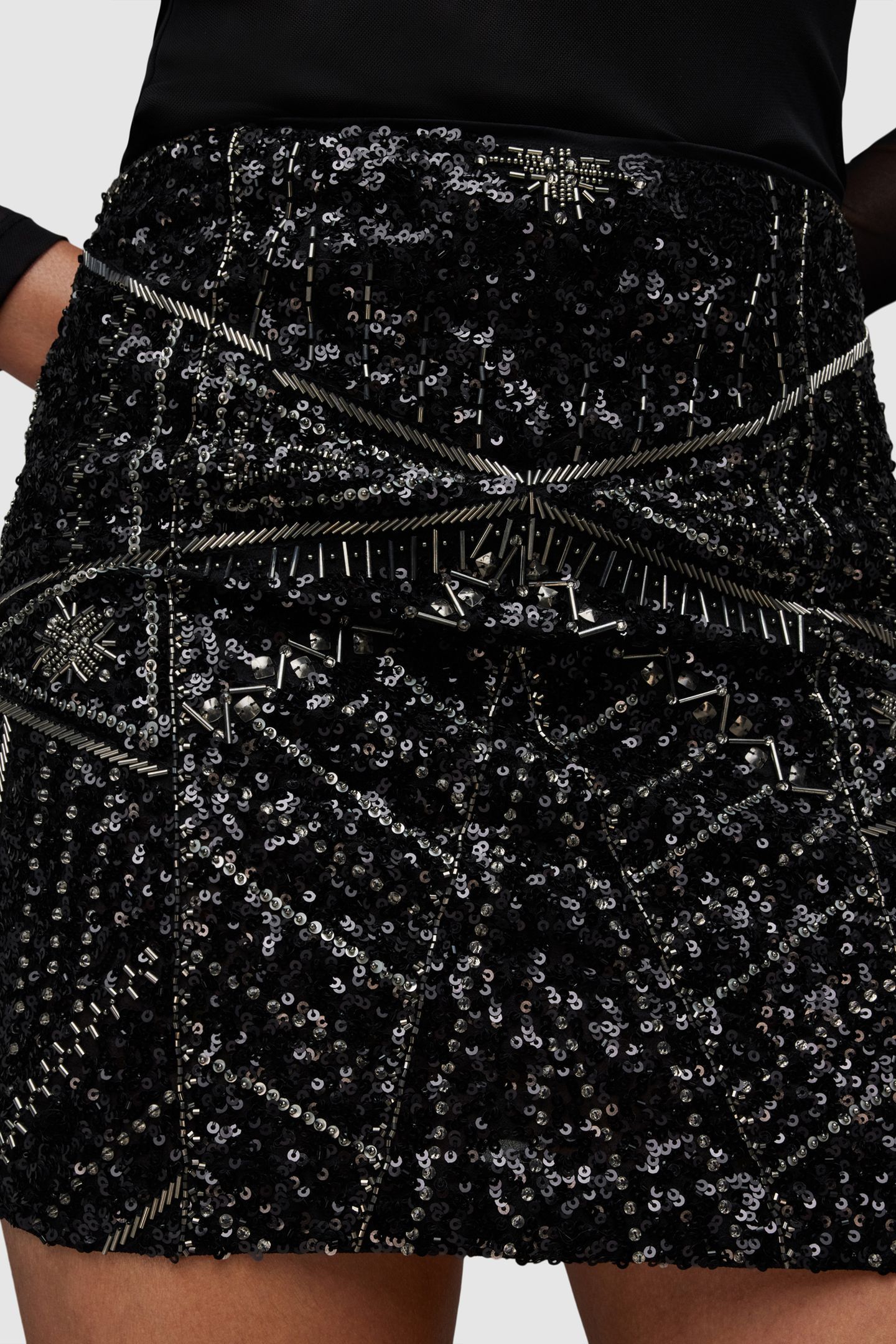 JAMILIA EMB SKIRT BLACK 4