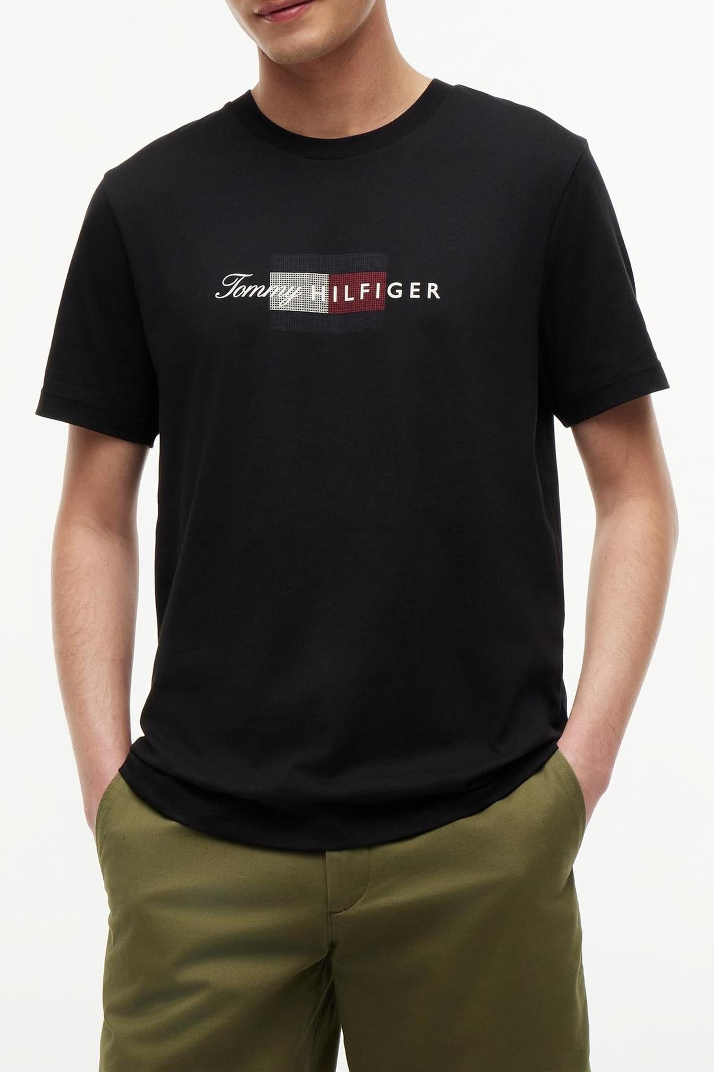 SCRIPT FLAG REGULAR BLACK 1