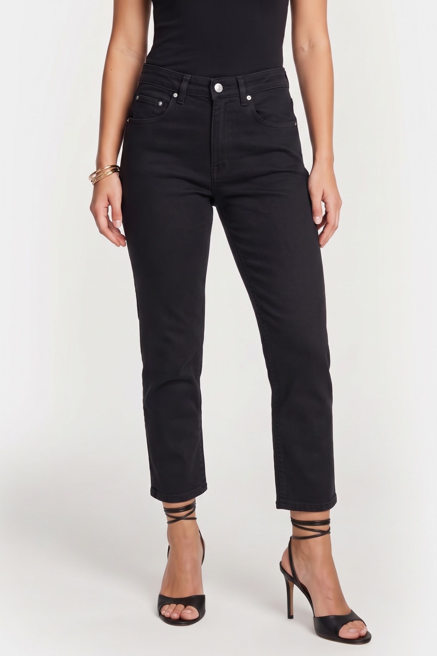 JADE CROPPED STRETCH BLACK 1
