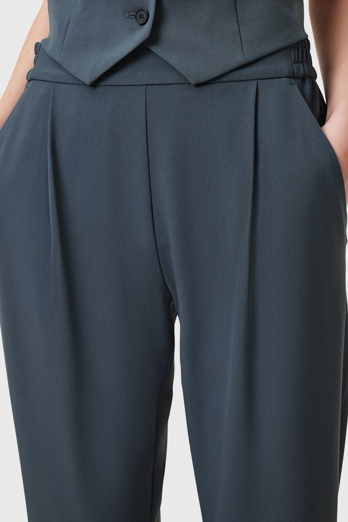 ALEIDA TRI TROUSER TURBULENCE GREY 9