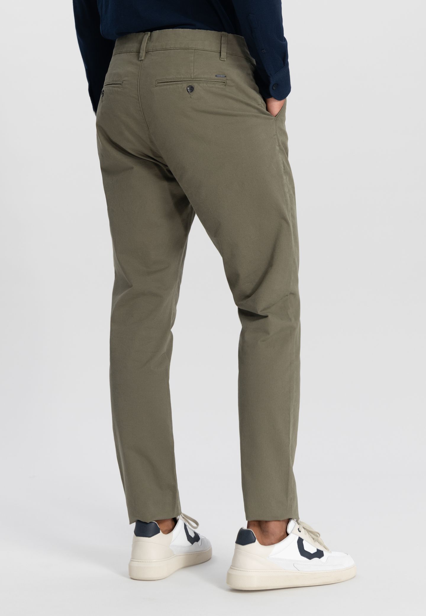 CHARLIE SLIMFIT CHINO ARMY GREEN 2