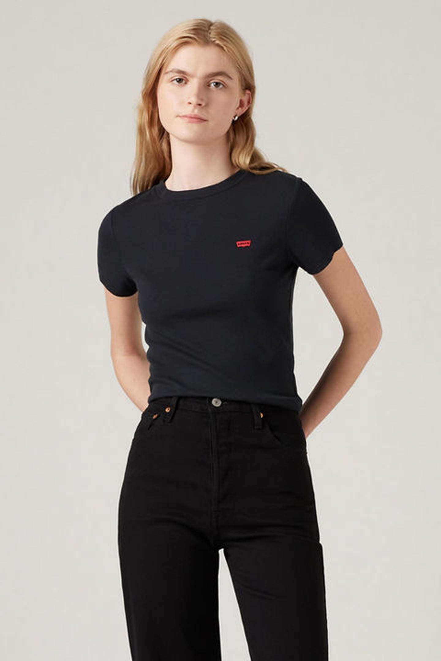 ESSENTIAL SPORTY TEE 1