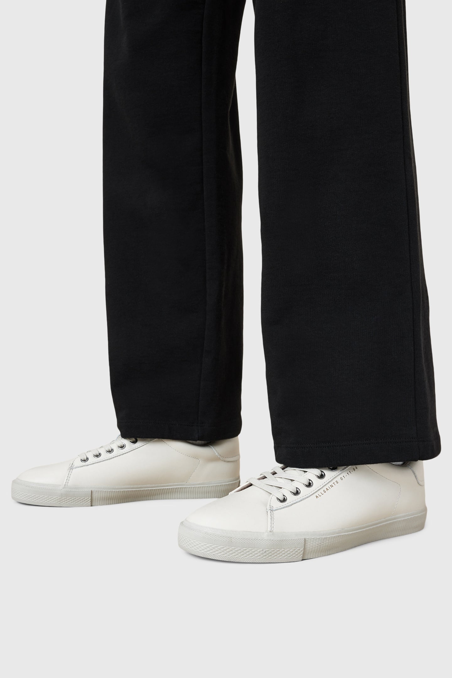 BRODY LEATHER LOW TOP CHALK WHITE 1