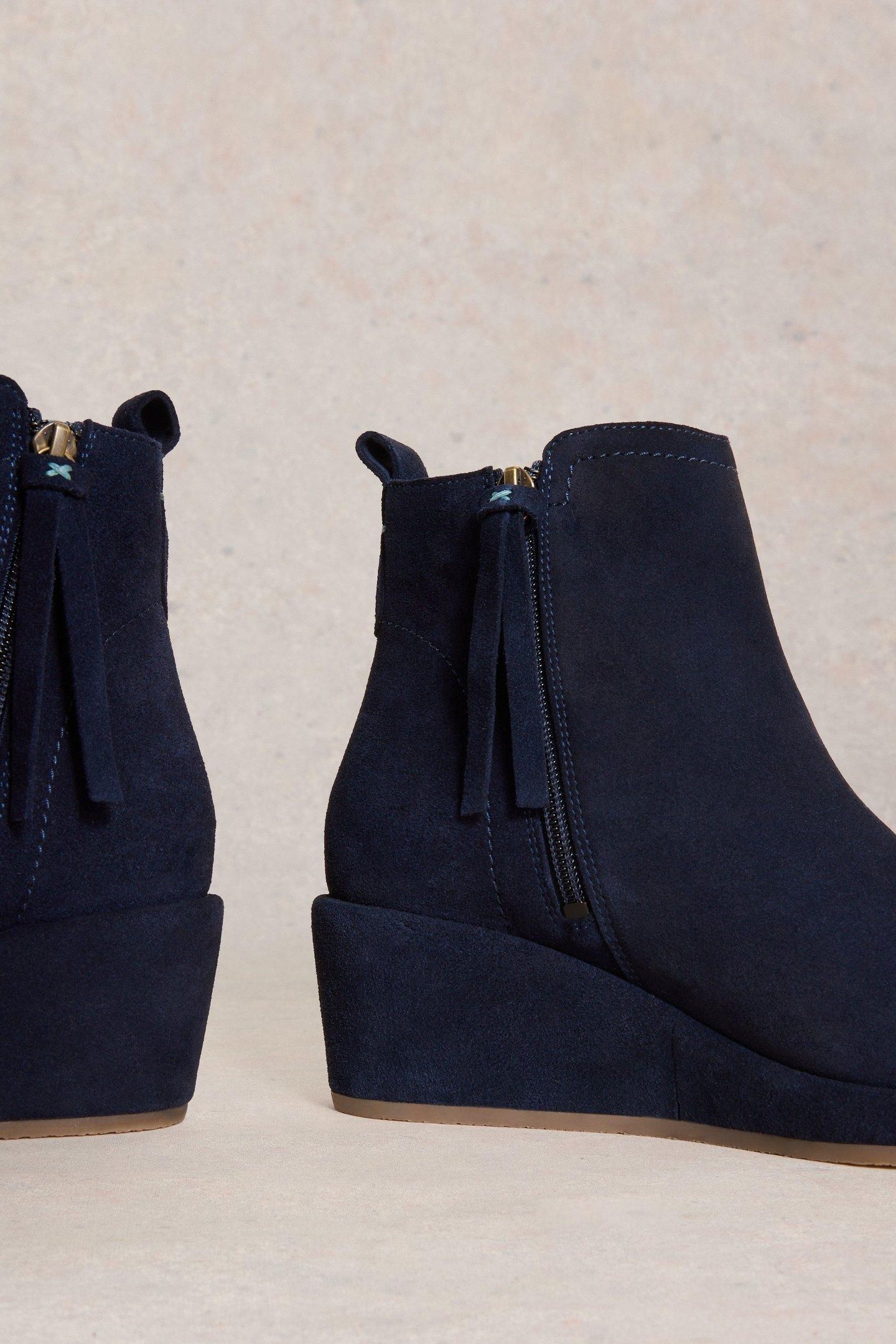 LUNA SUEDE WEDGE ANKLE BOOT DARK NAVY 4