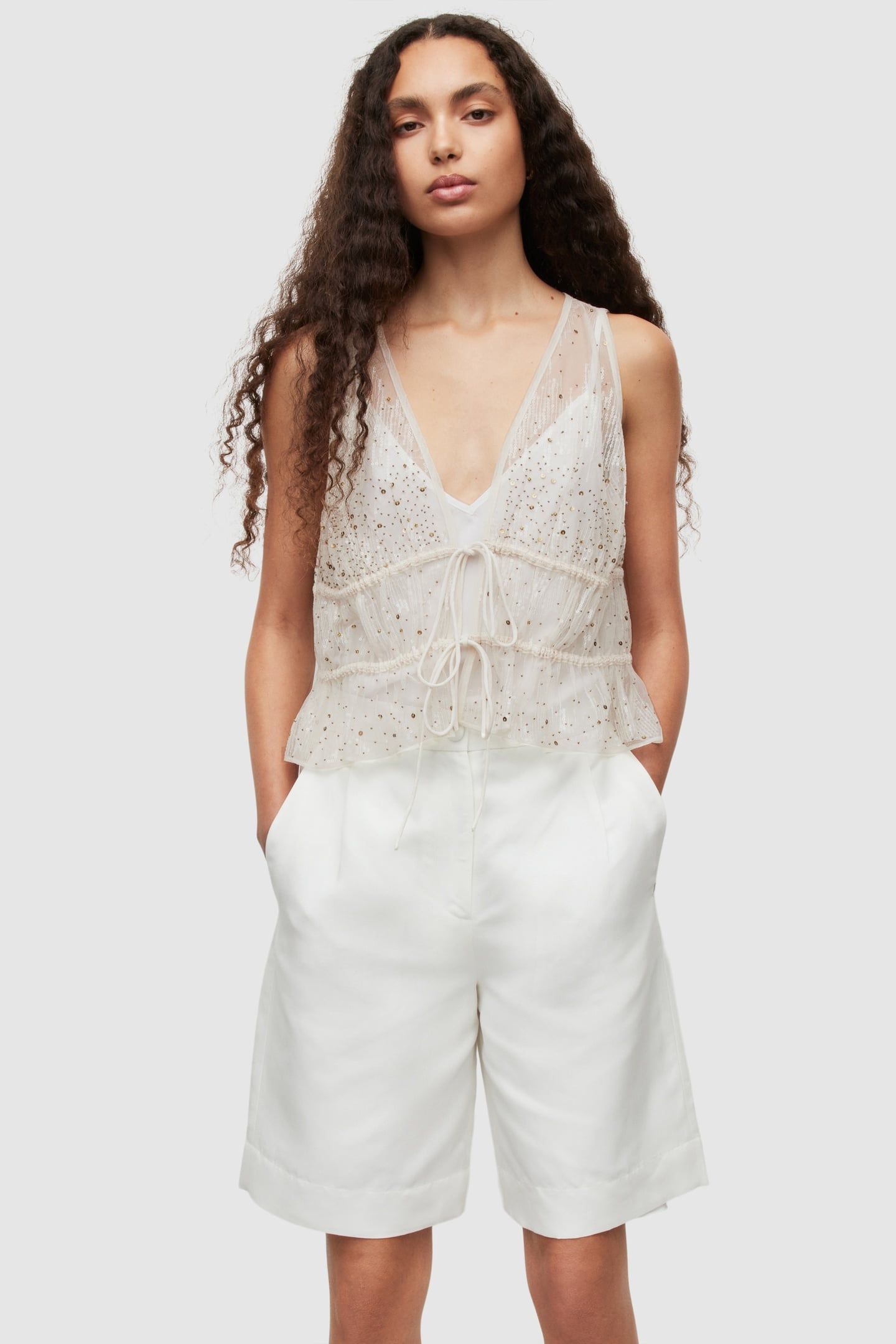 ROBYN EMB TOP OFF WHITE 1