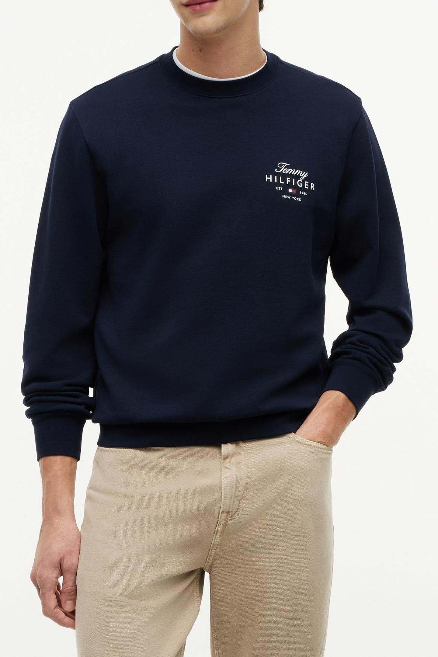 SCRIPT STACK SWEATSHIRT DESERT SKY 1
