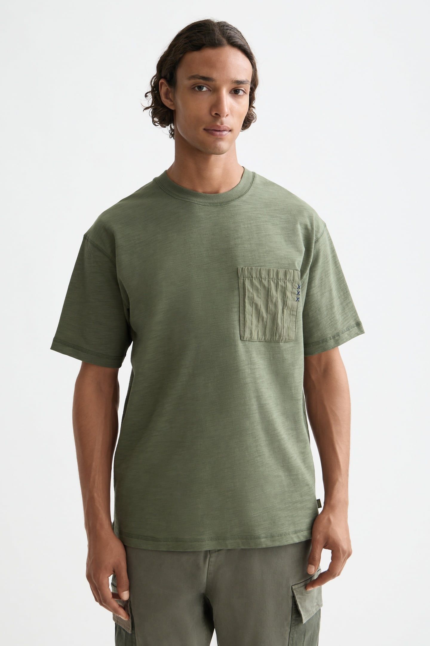 RELAXED FIT PATCHWORK POCKET T-SHIRT THYME 1