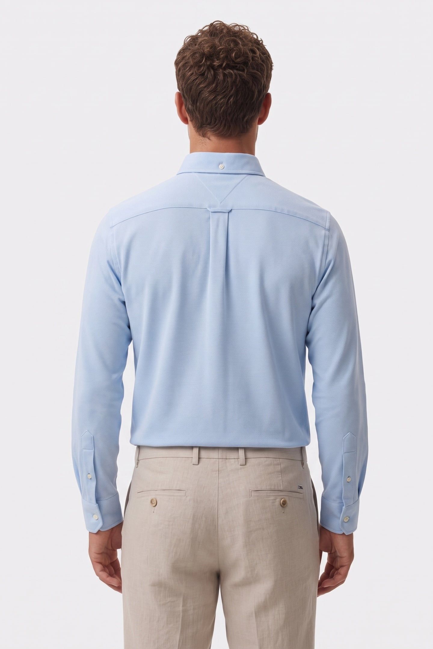 PERFORMANCE PIQUE OXFORD WELL WATER 2