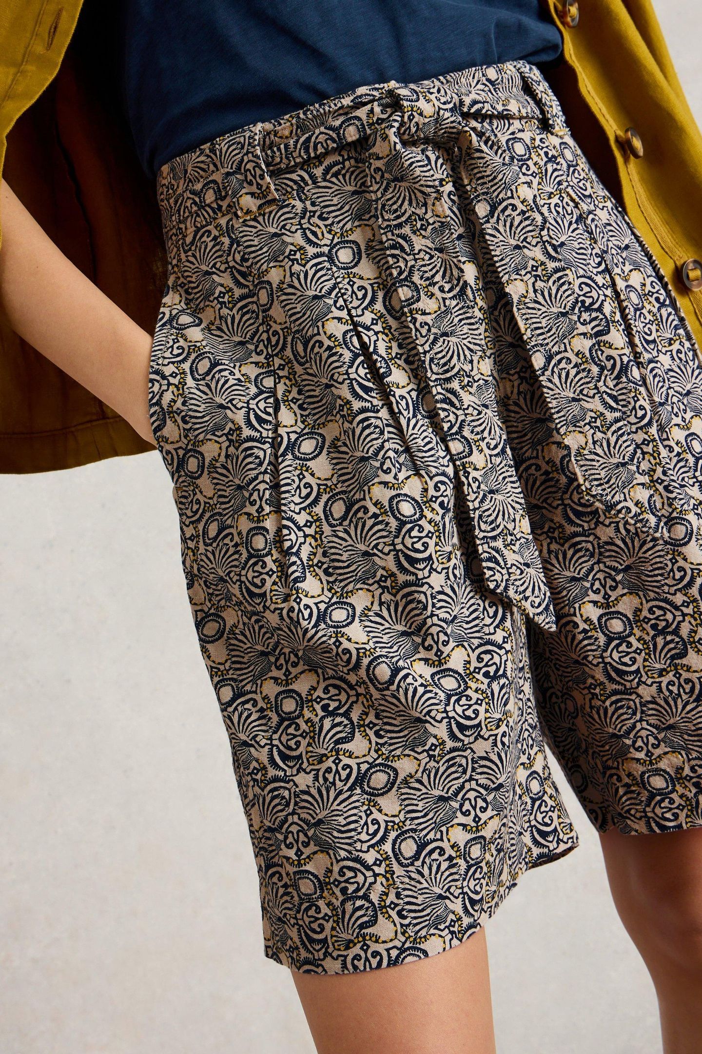 FRANKIE SHORT NATURAL PRINT 3