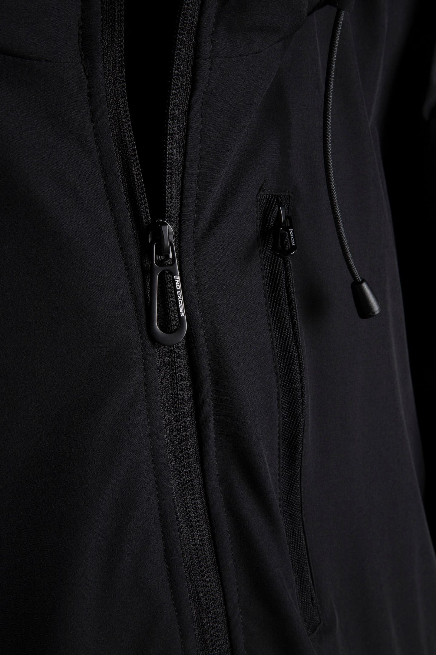 JACKET SHORT FIT HOODED PADDED BLACK 4
