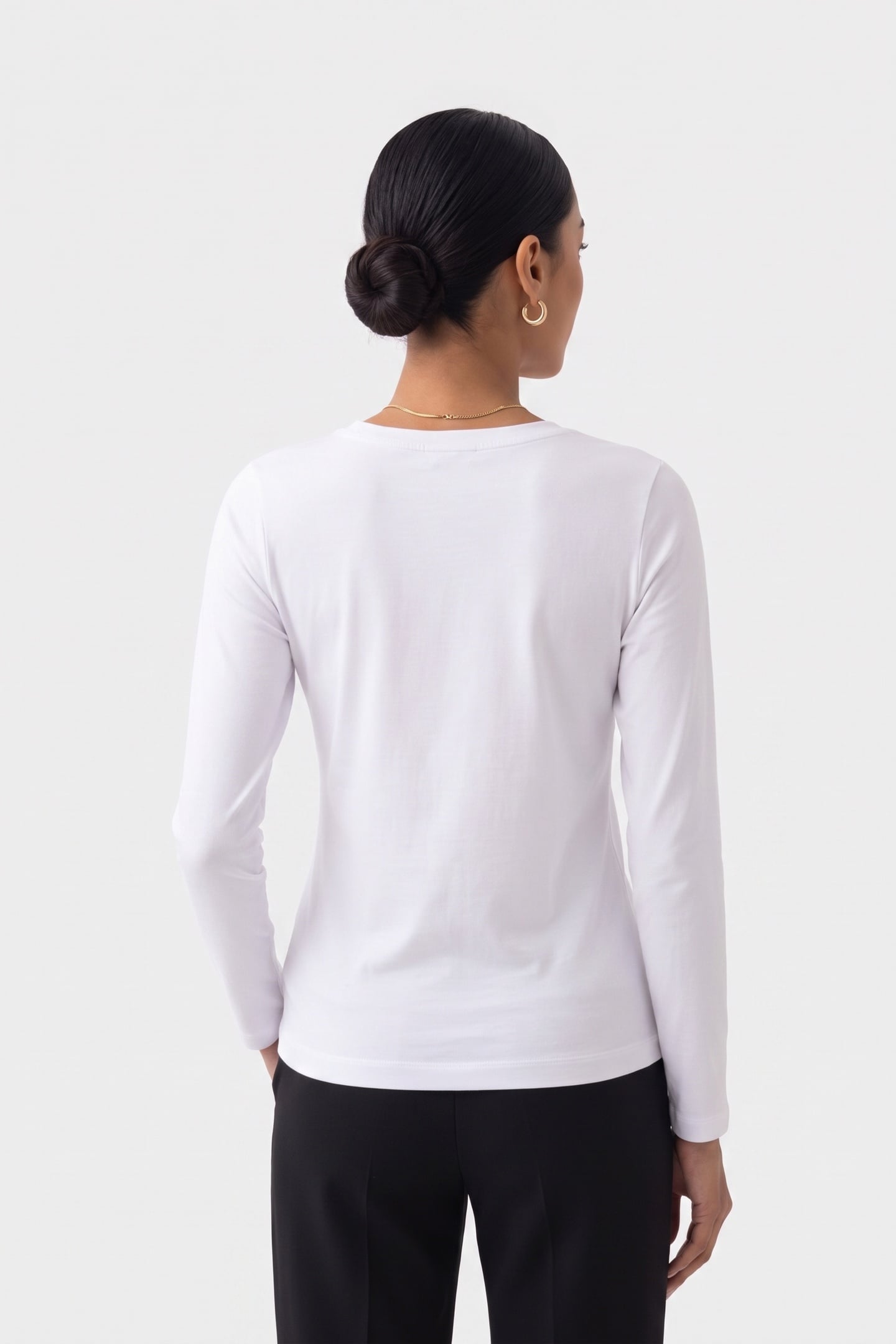 GUESS ECO LS CN SHINY TRIANGLE PURE WHITE 2